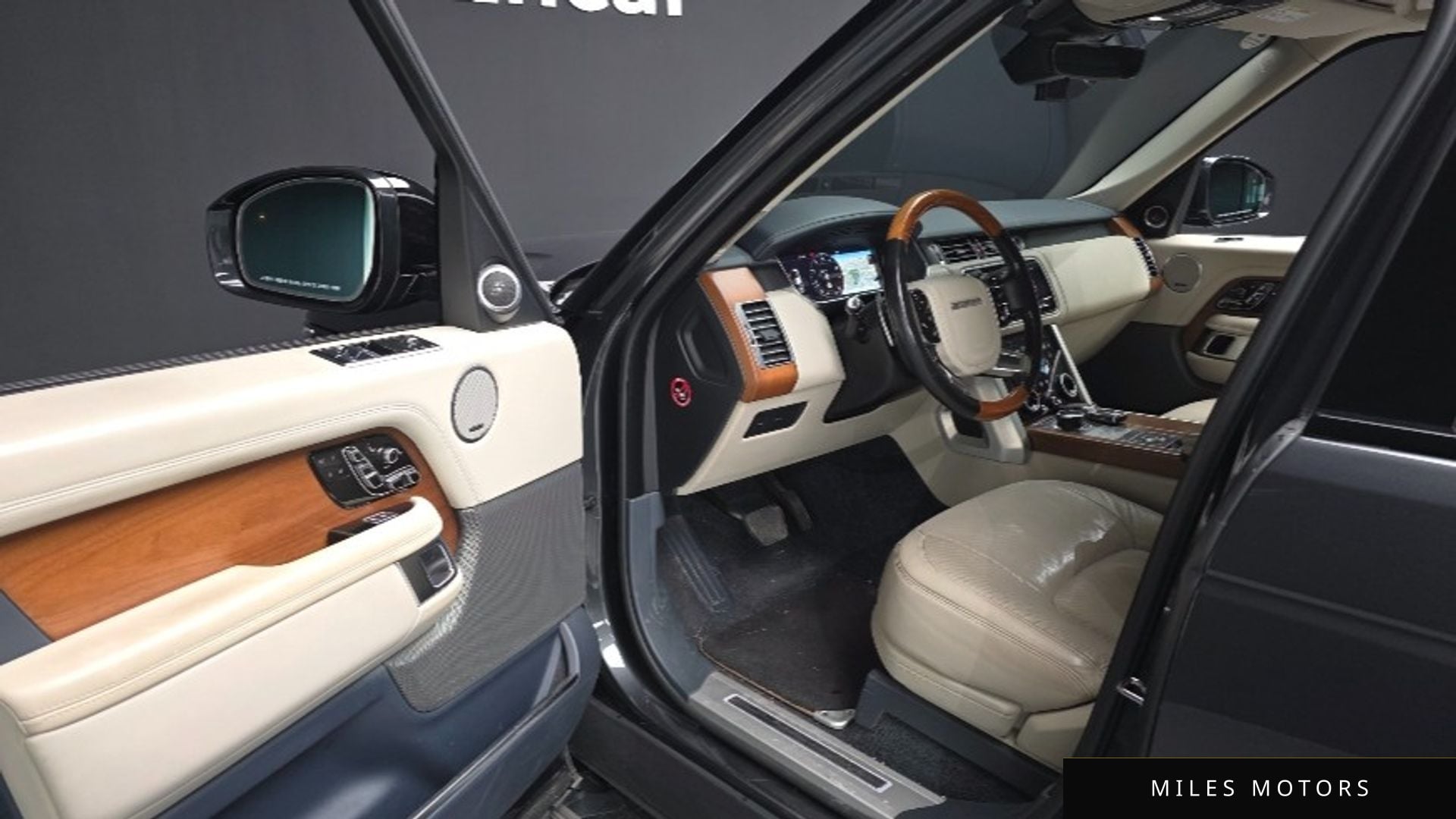 Land Rover Range Rover 2019 — миниатюра 10