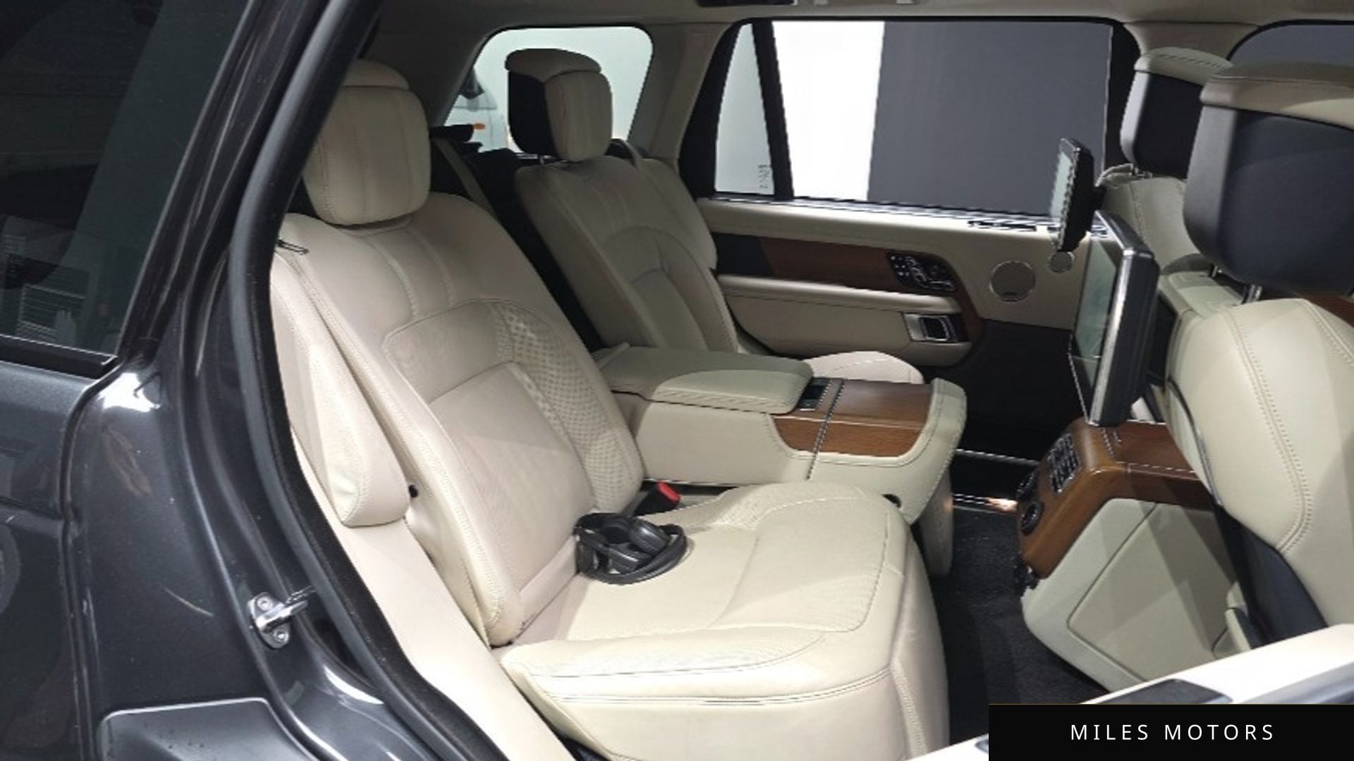 Land Rover Range Rover 2019 — миниатюра 12
