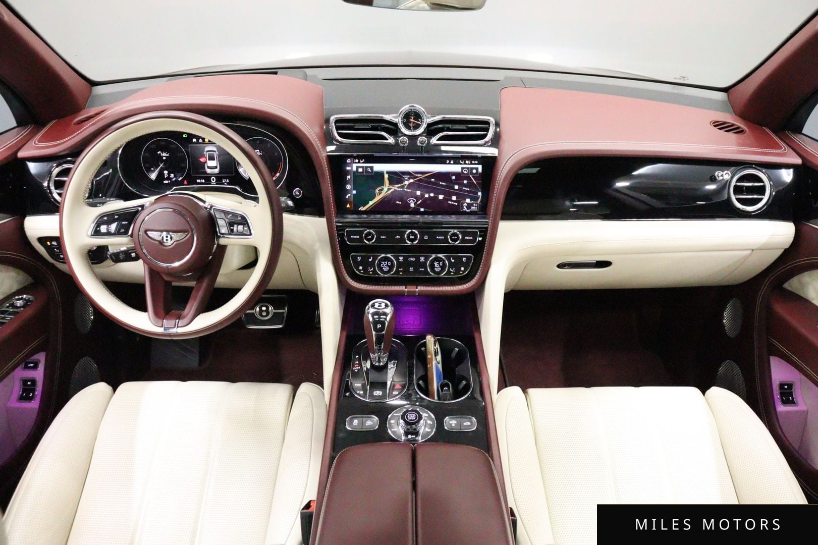 Bentley Bentayga 2021 — миниатюра 6
