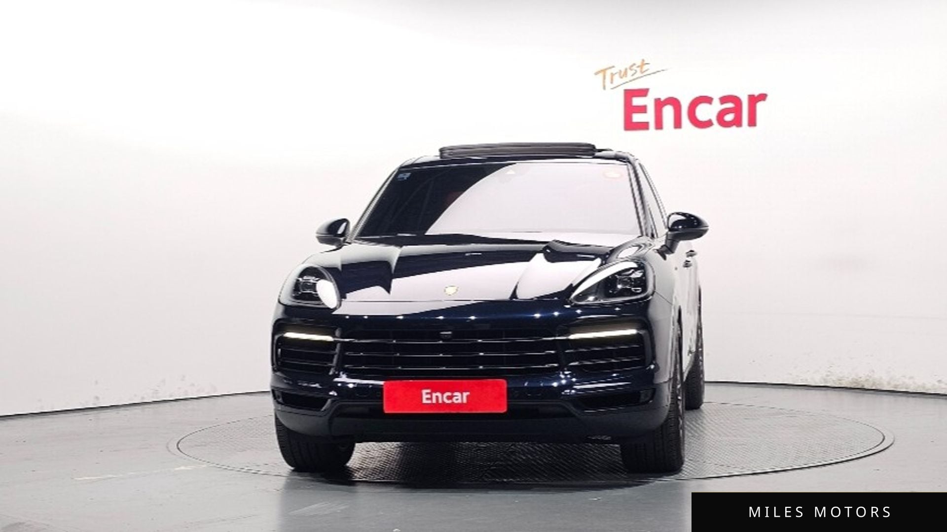Porsche Cayenne 2021 — миниатюра 3