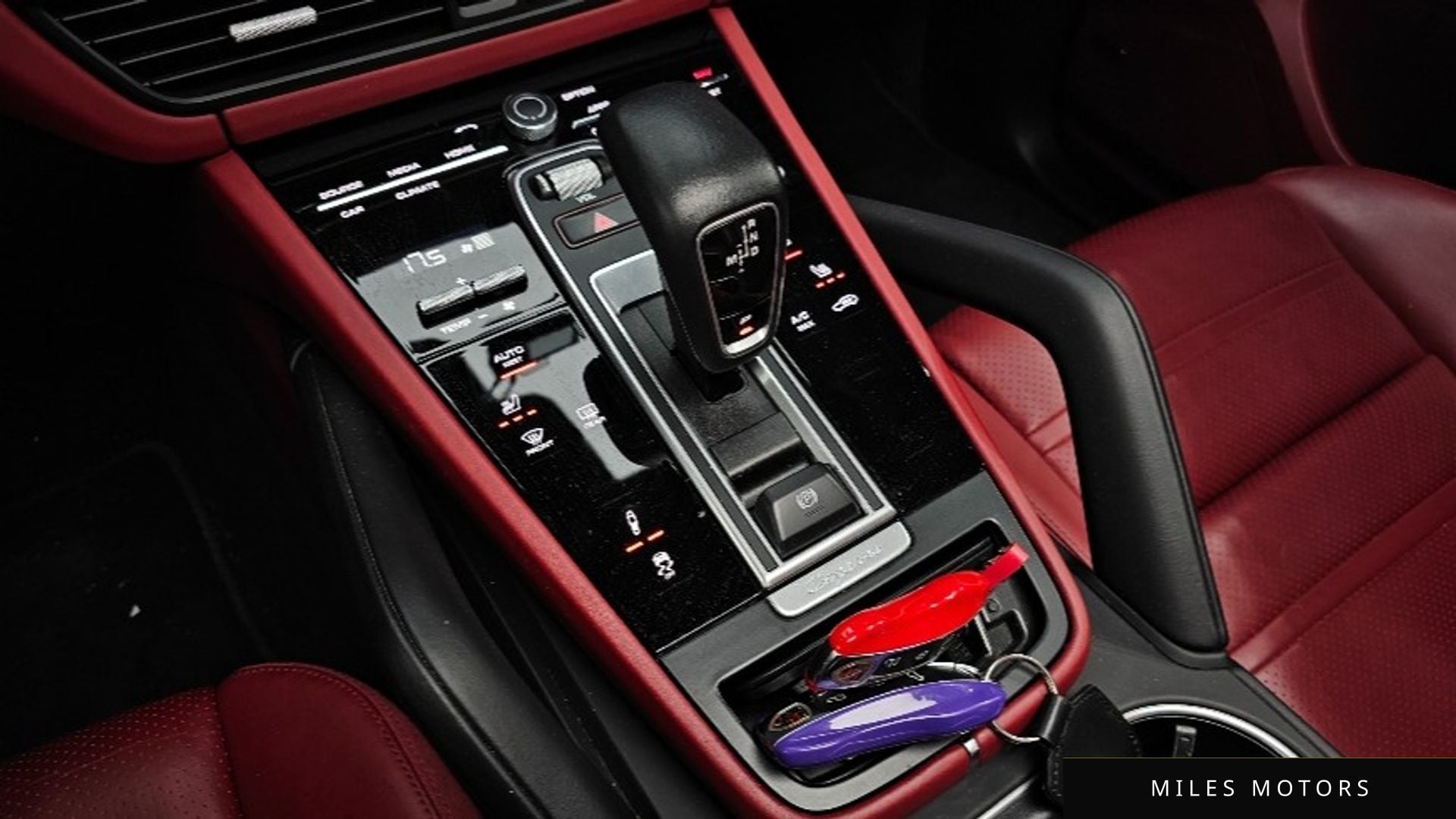 Porsche Cayenne 2021 — миниатюра 9