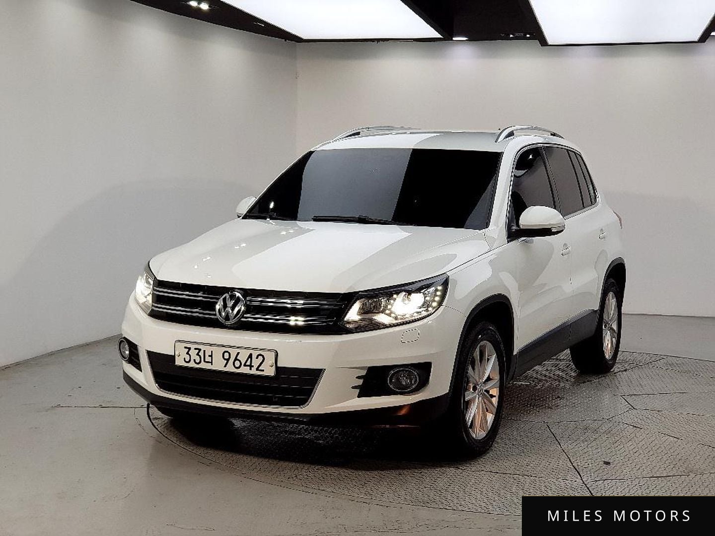 Volkswagen Tiguan 2016 — фото 1 из 12