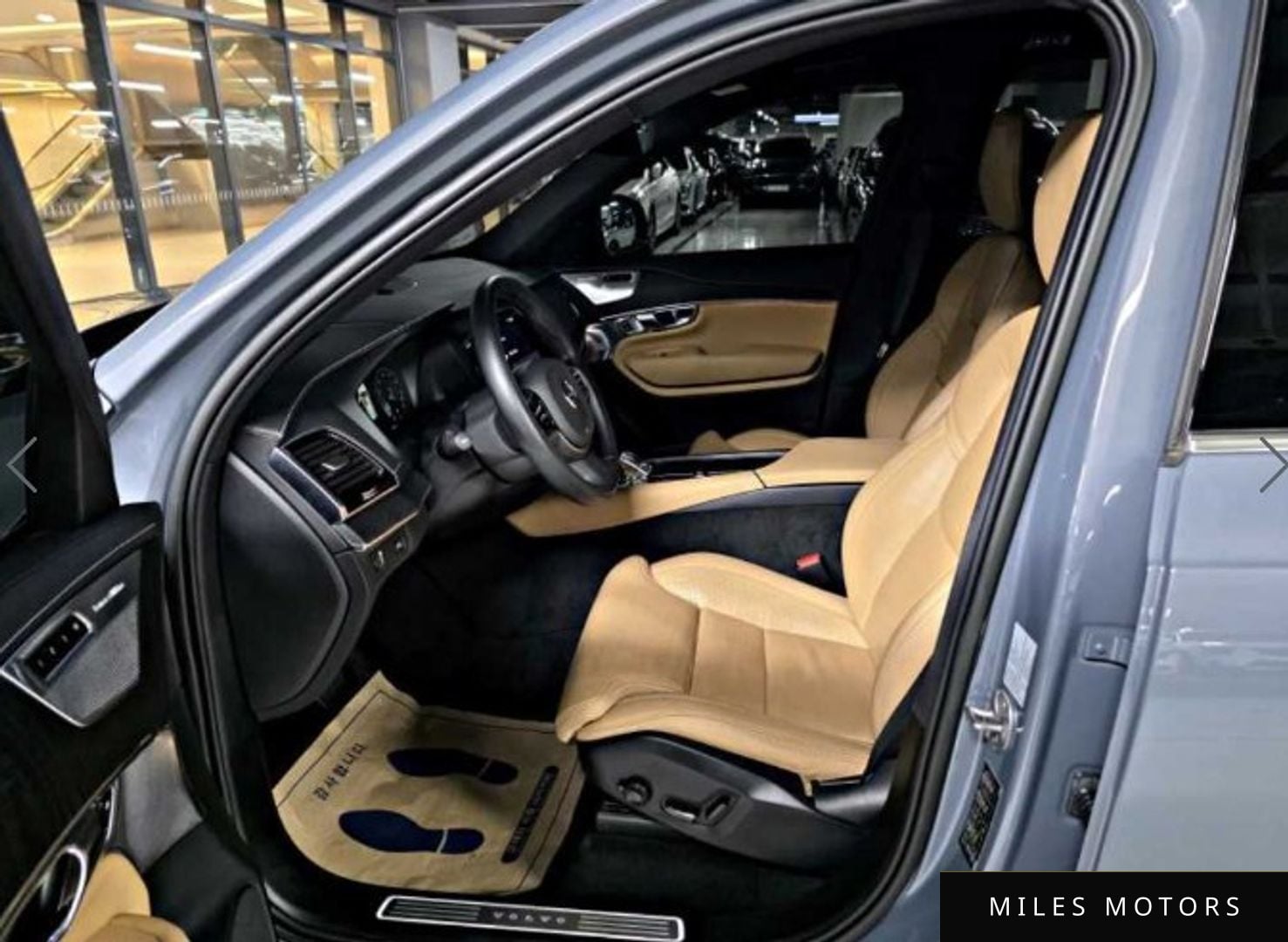Volvo XC90 2022 — миниатюра 7