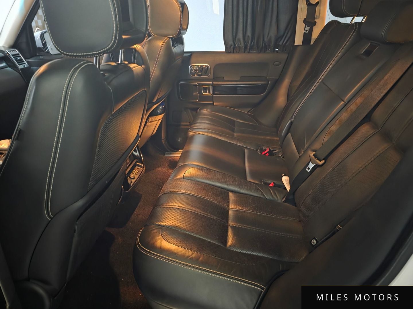 Land Rover Range Rover 2010 — миниатюра 12