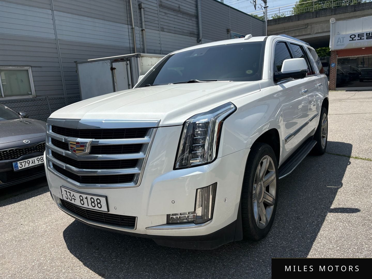 Cadillac Escalade 2017 — миниатюра 3