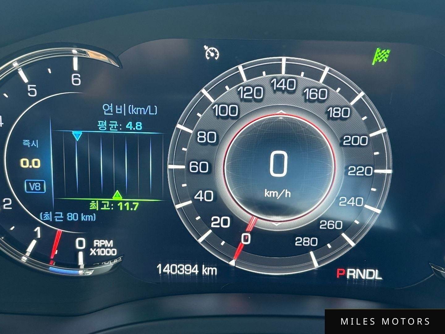 Cadillac Escalade 2017 — миниатюра 12