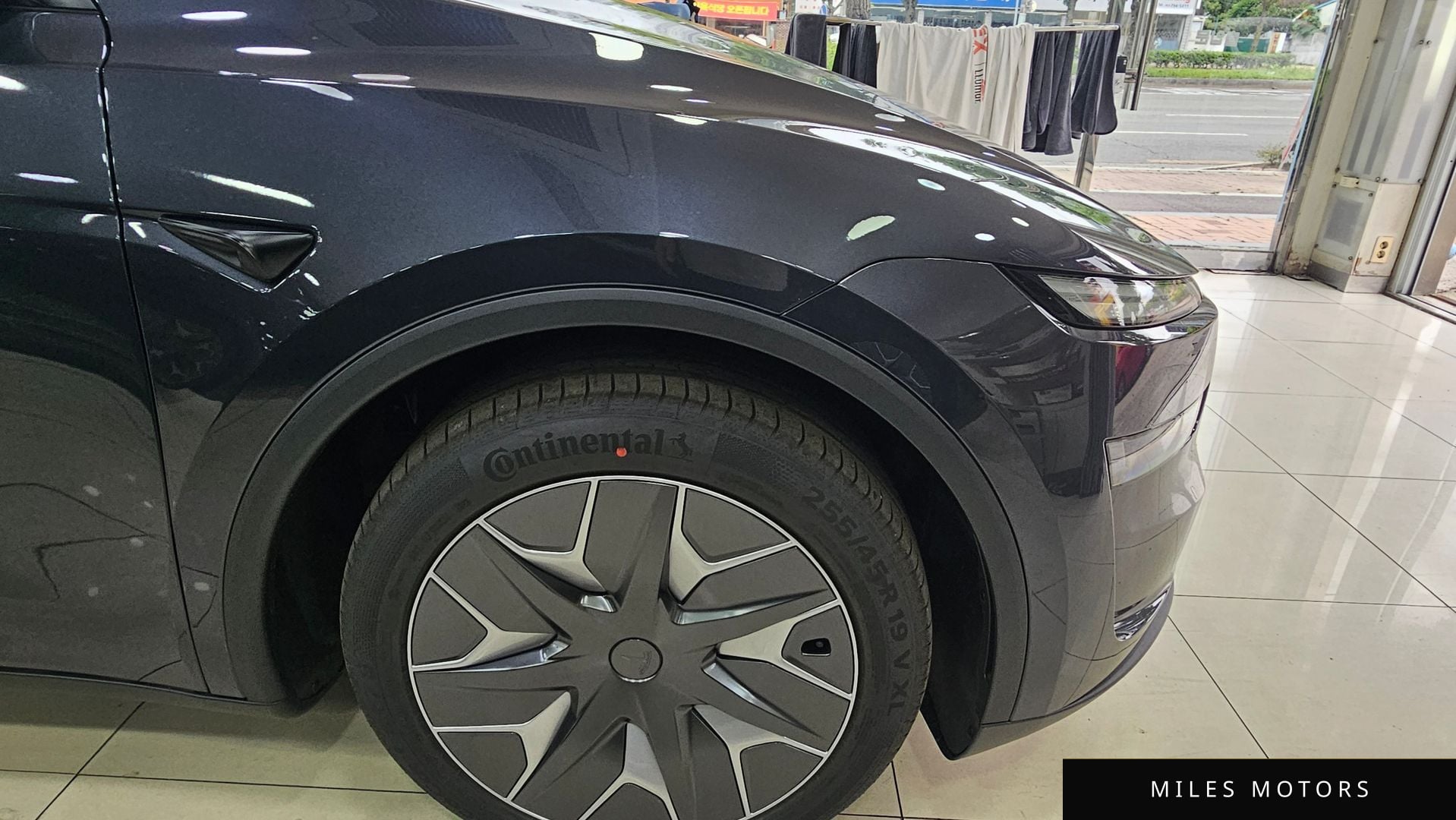 Tesla Model Y 2026 — миниатюра 3