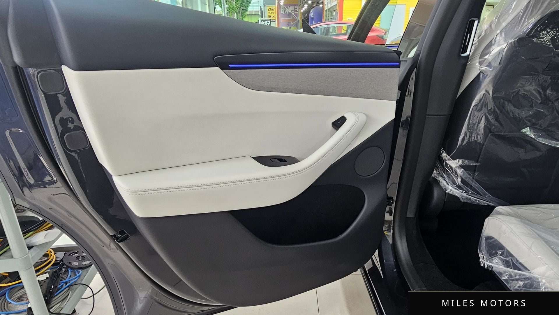 Tesla Model Y 2026 — миниатюра 12