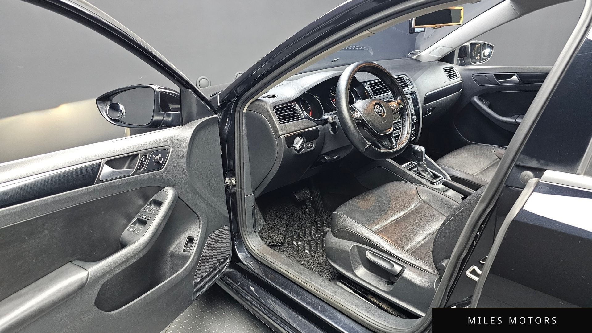 Volkswagen Jetta 2016 — миниатюра 10