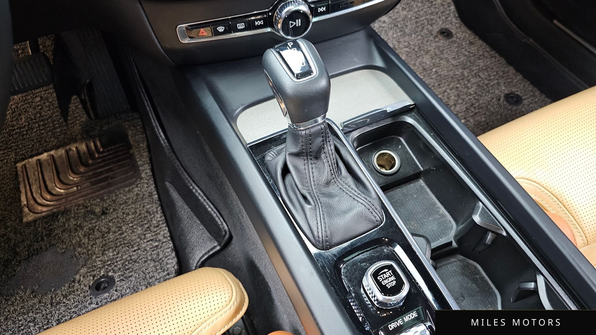 Volvo V60 2020 — миниатюра 12