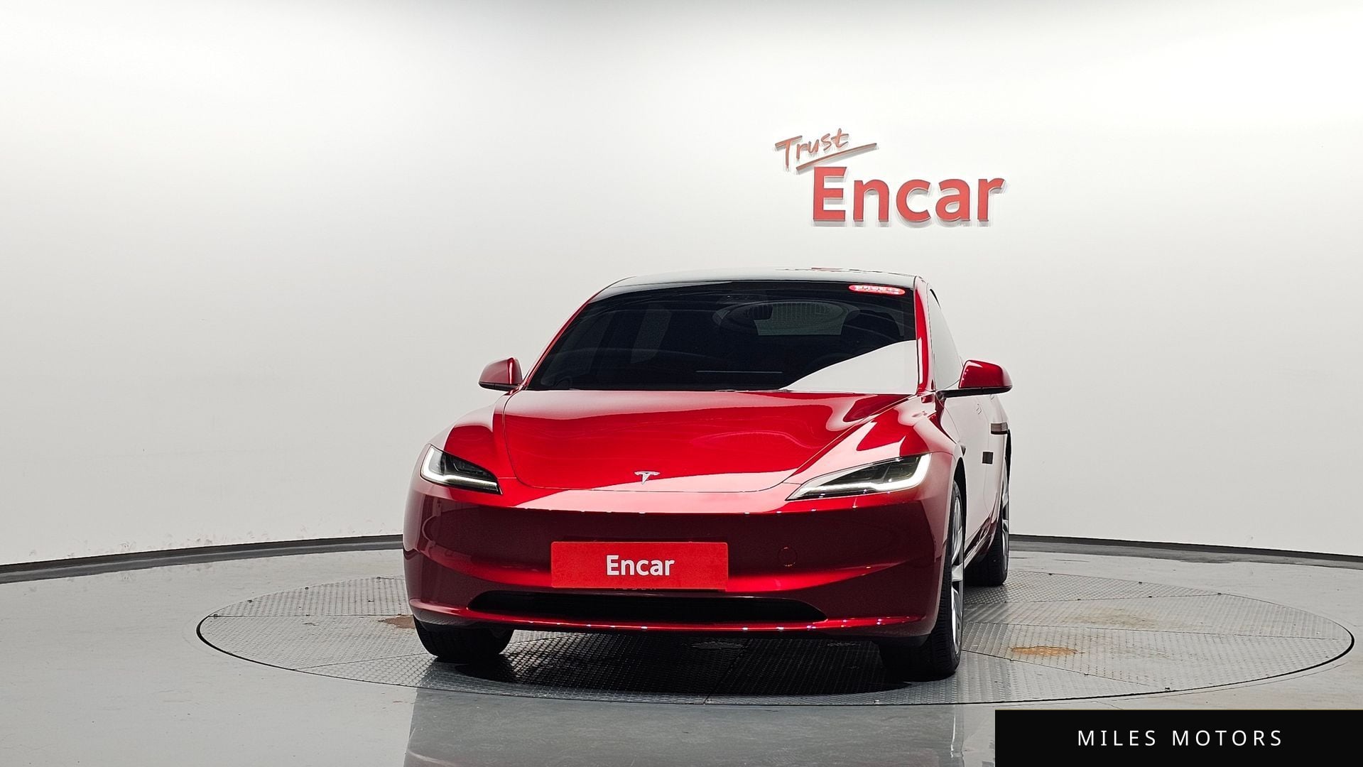 Tesla Model 3 2024 — миниатюра 2