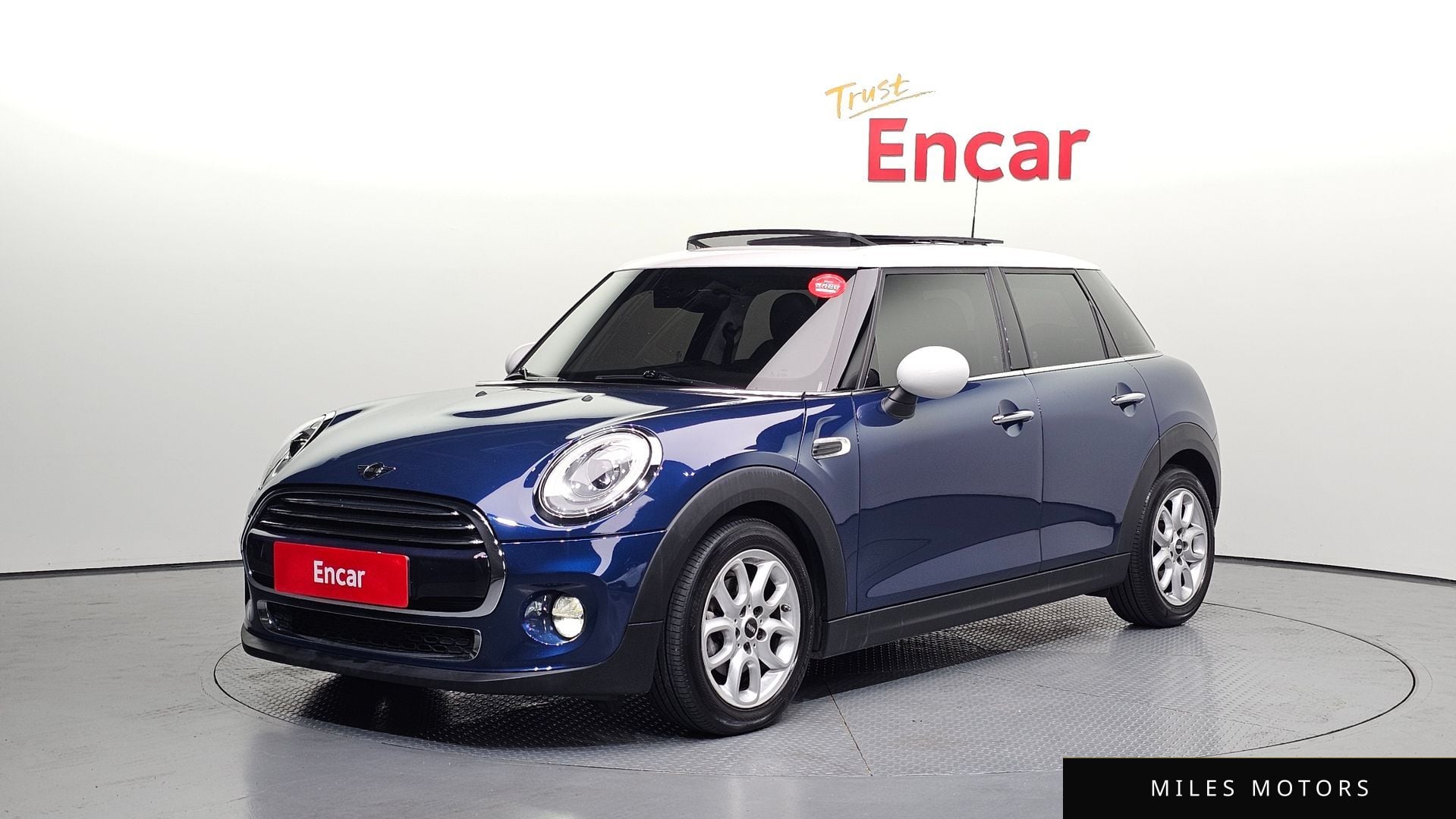 MINI Cooper 2016 — фото 1 из 12