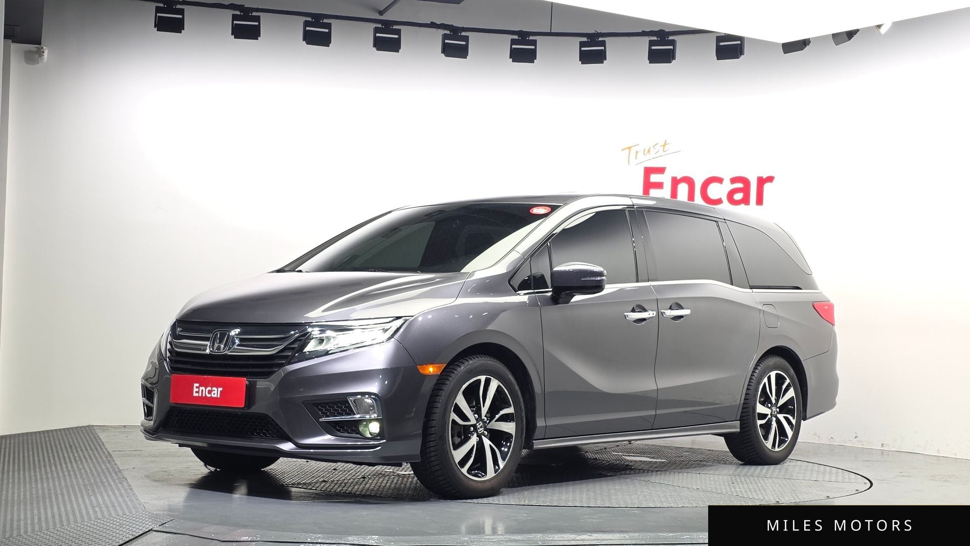 Honda Odyssey 2019 — миниатюра 3