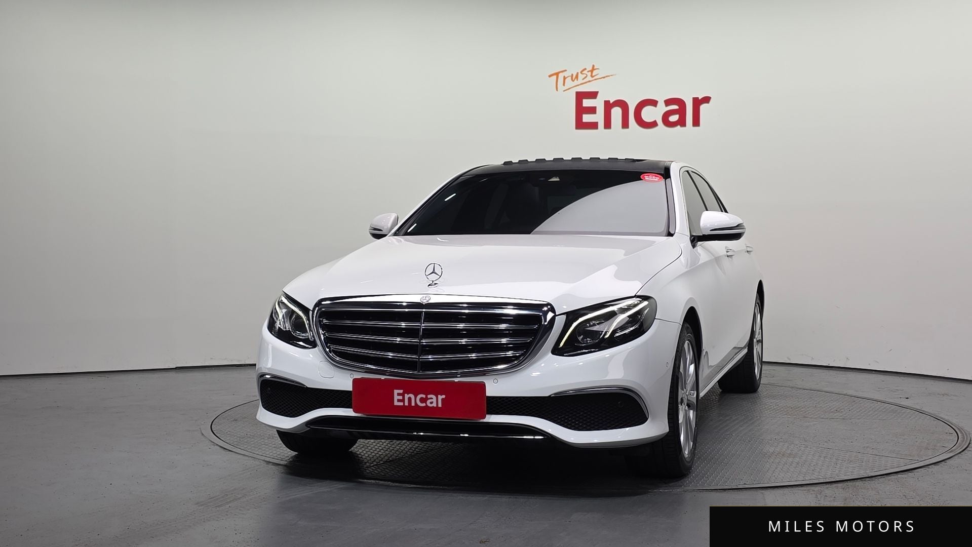 Mercedes-Benz E-Class W213 2017 — миниатюра 3