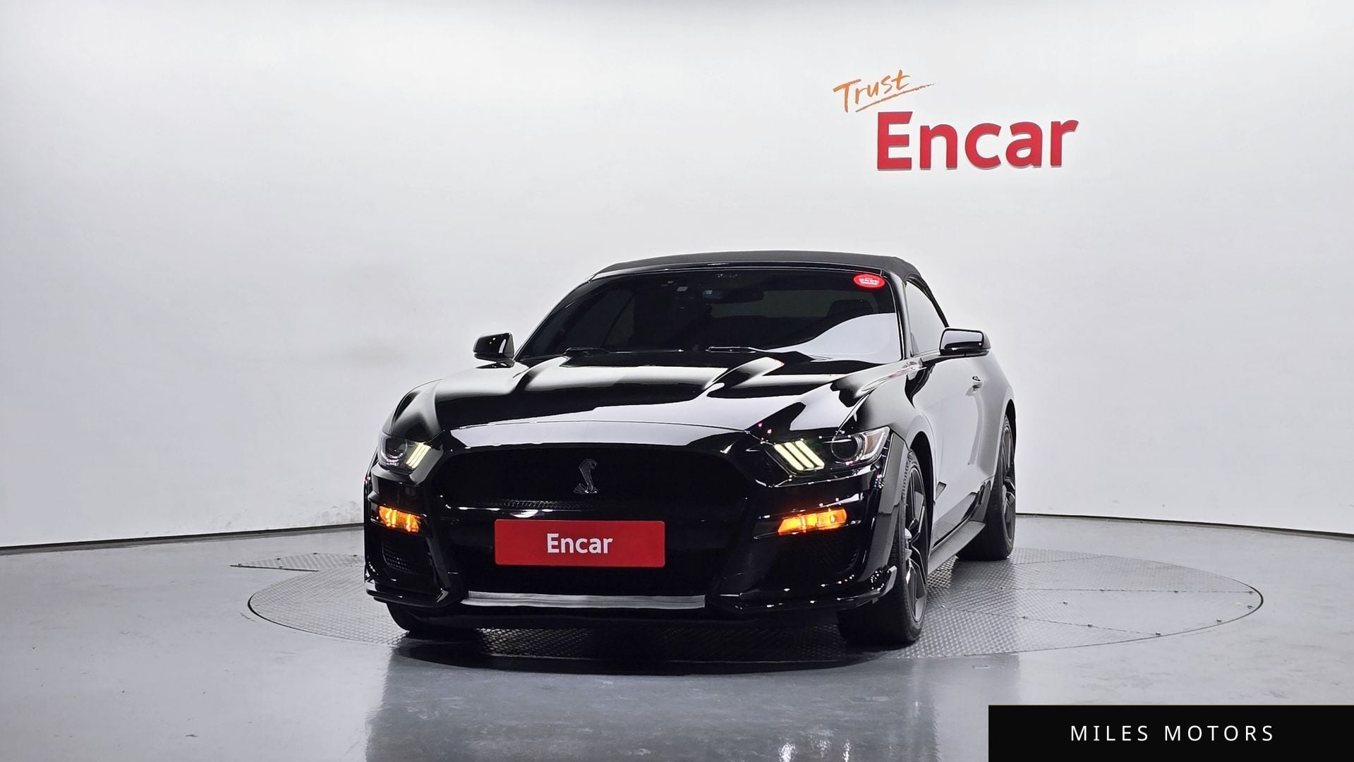 Ford Mustang 2017 — миниатюра 3