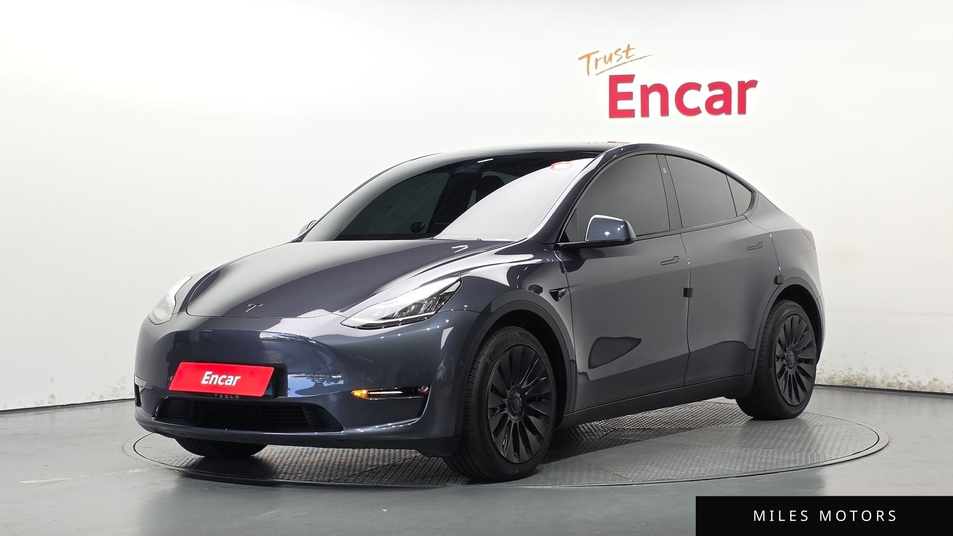 Tesla Model Y 2022 — фото 1 из 12