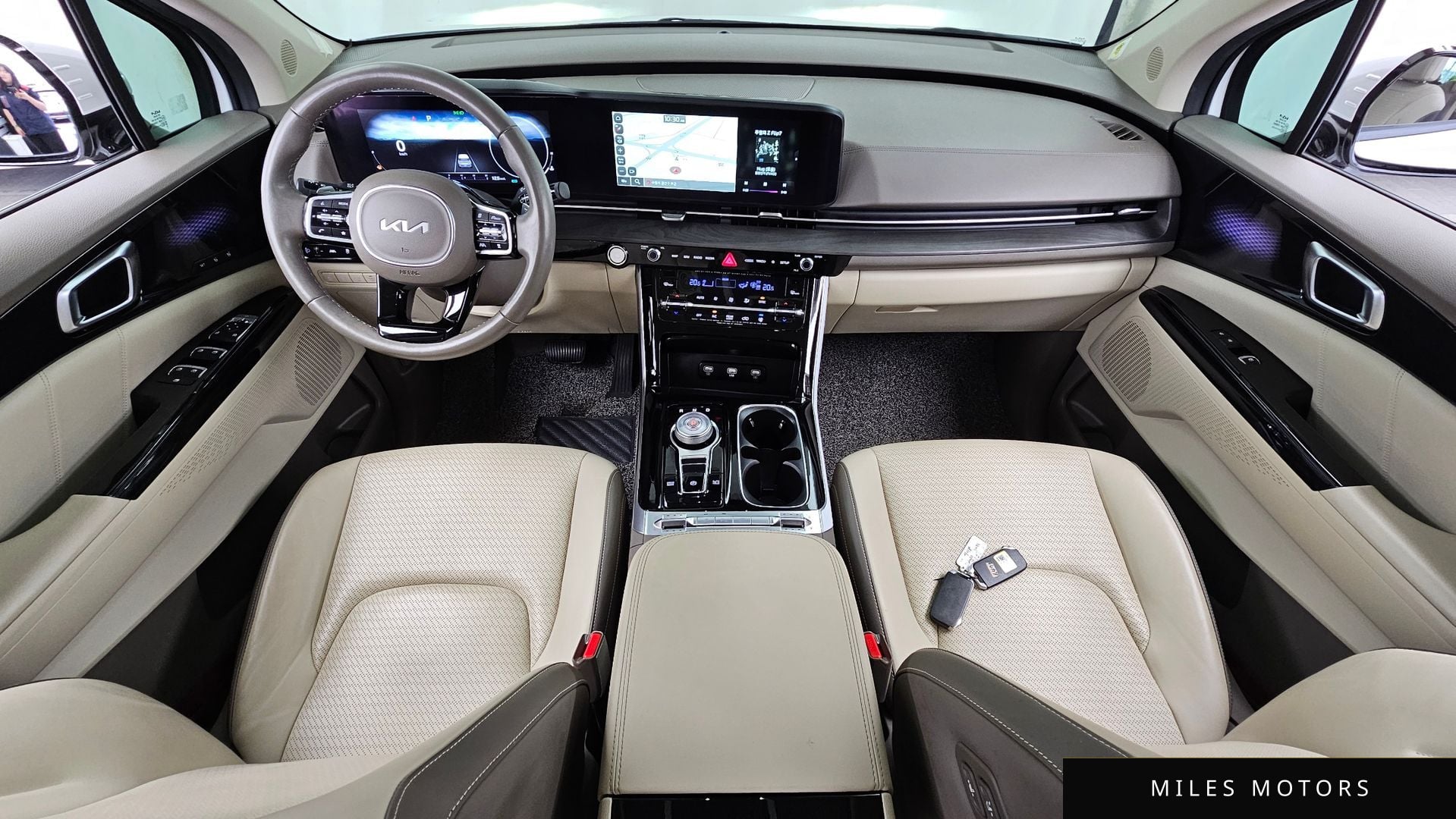 Kia Carnival 2023 — миниатюра 10