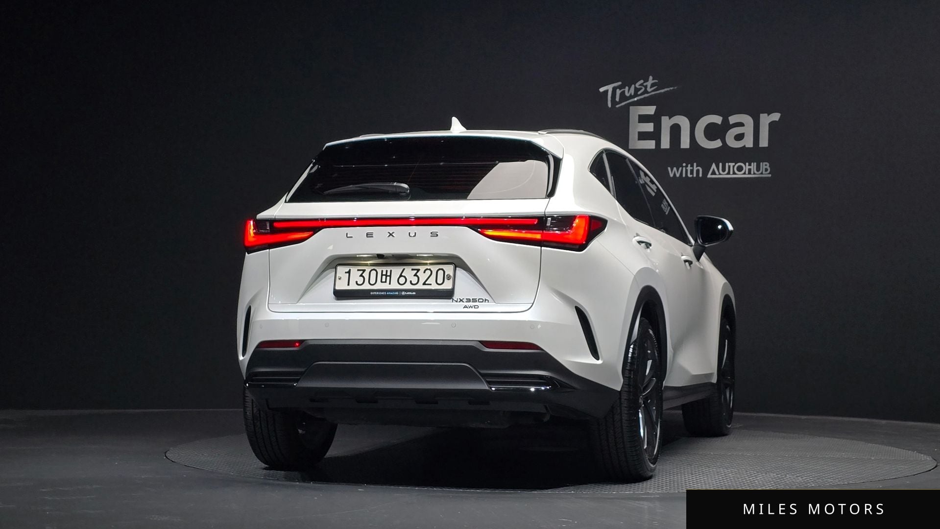 Лексус NX350h 2023 — миниатюра 4