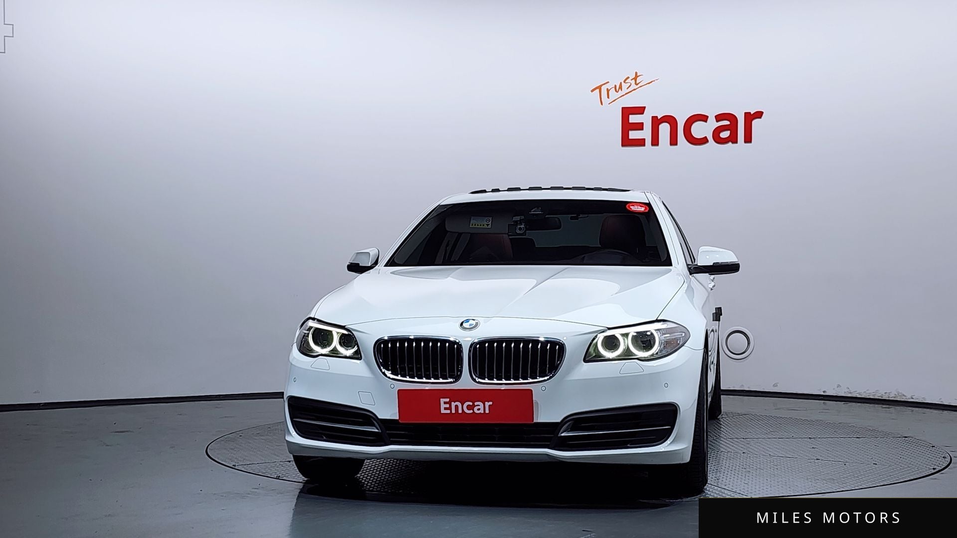 BMW 5 Series (F10) 2014 — миниатюра 3