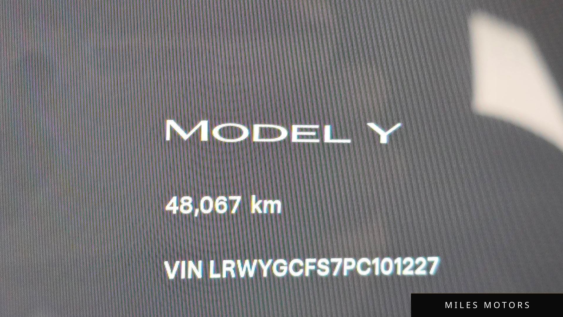 Tesla Model Y 2023 — миниатюра 11