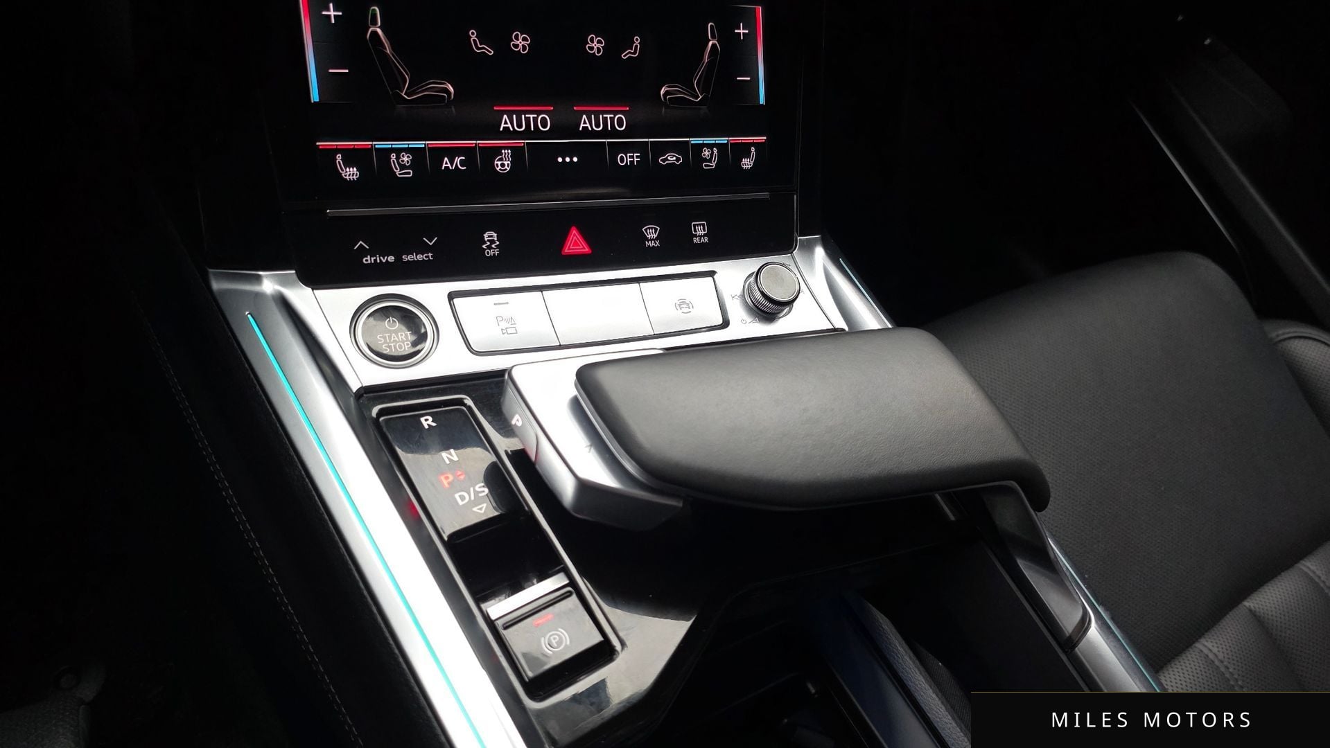 Audi e-tron 2022 — миниатюра 12