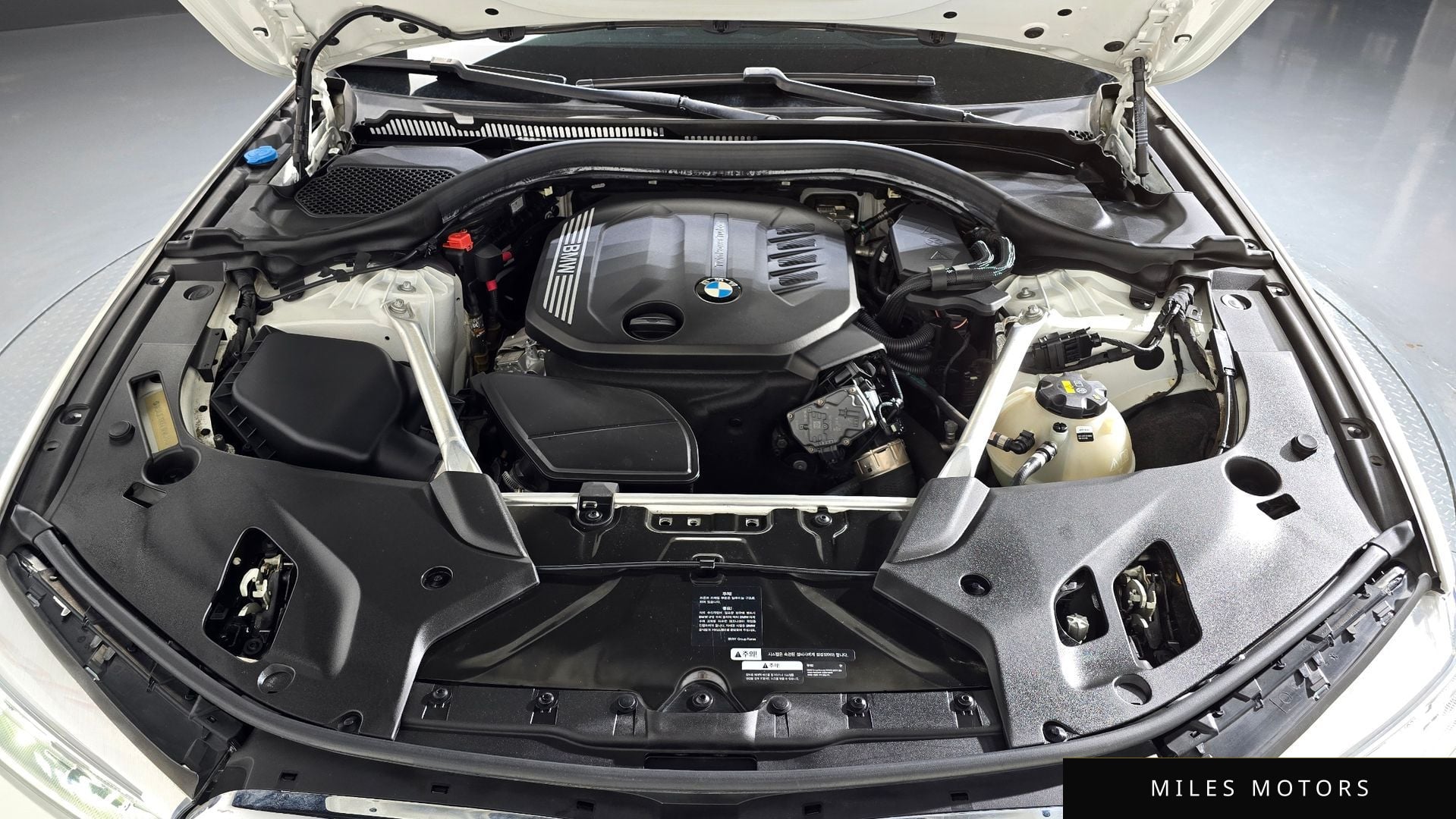 BMW 5 Series (G30) 2020 — миниатюра 6