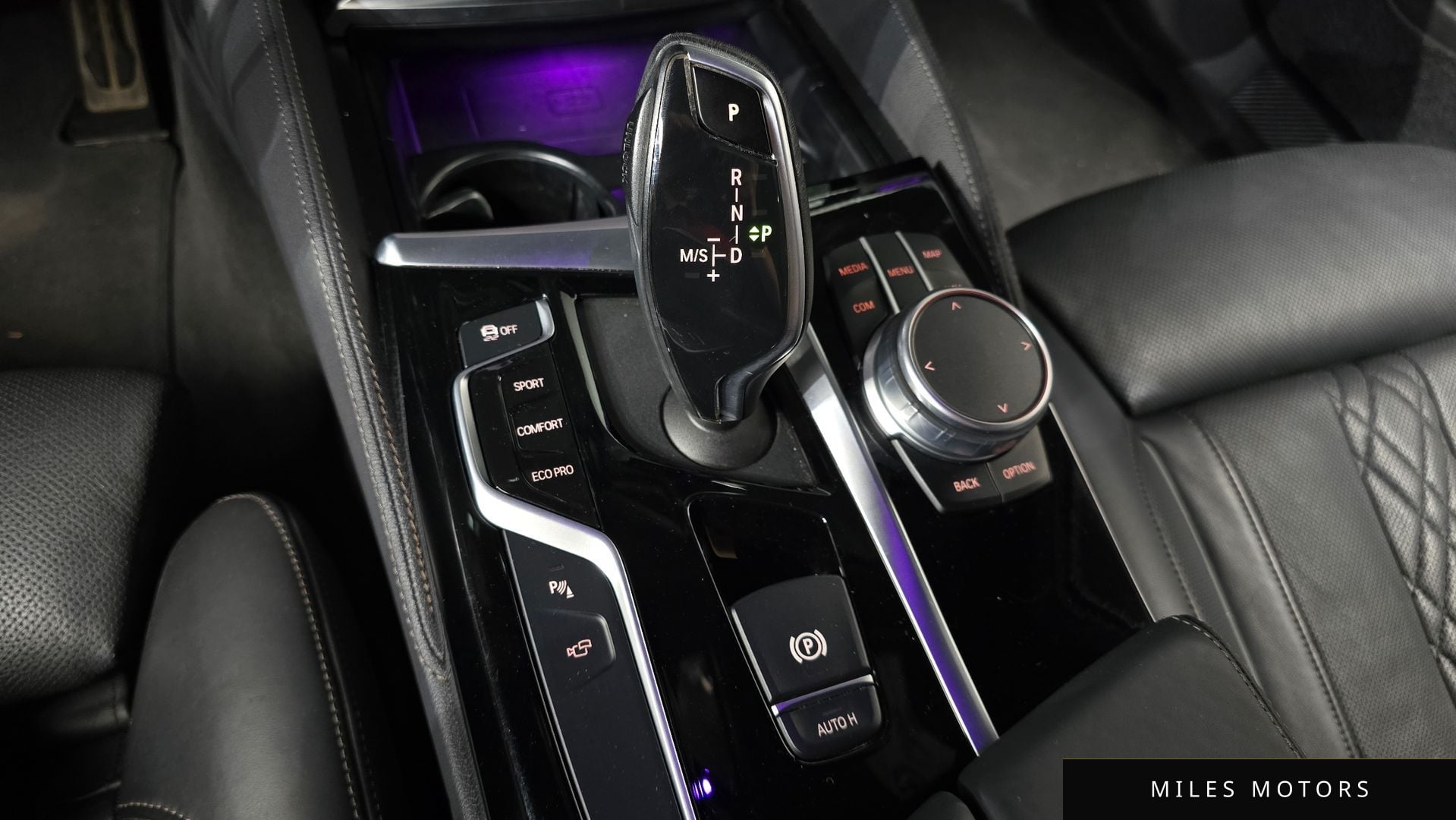 BMW 5 Series (G30) 2020 — миниатюра 12