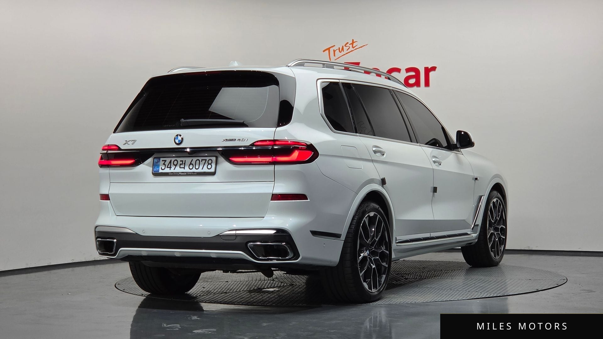BMW X7 (G07) 2025 — миниатюра 2