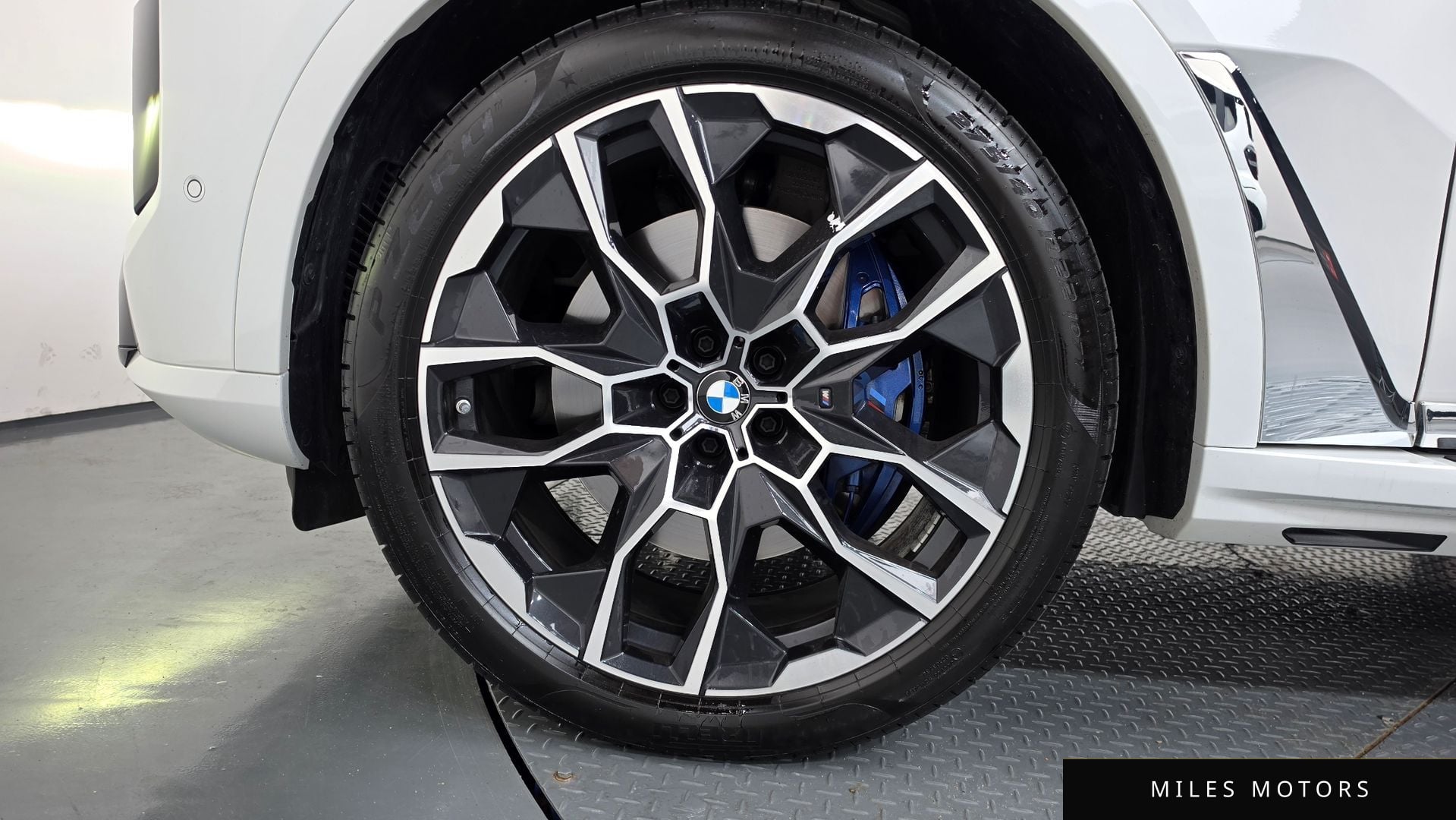 BMW X7 (G07) 2025 — миниатюра 5