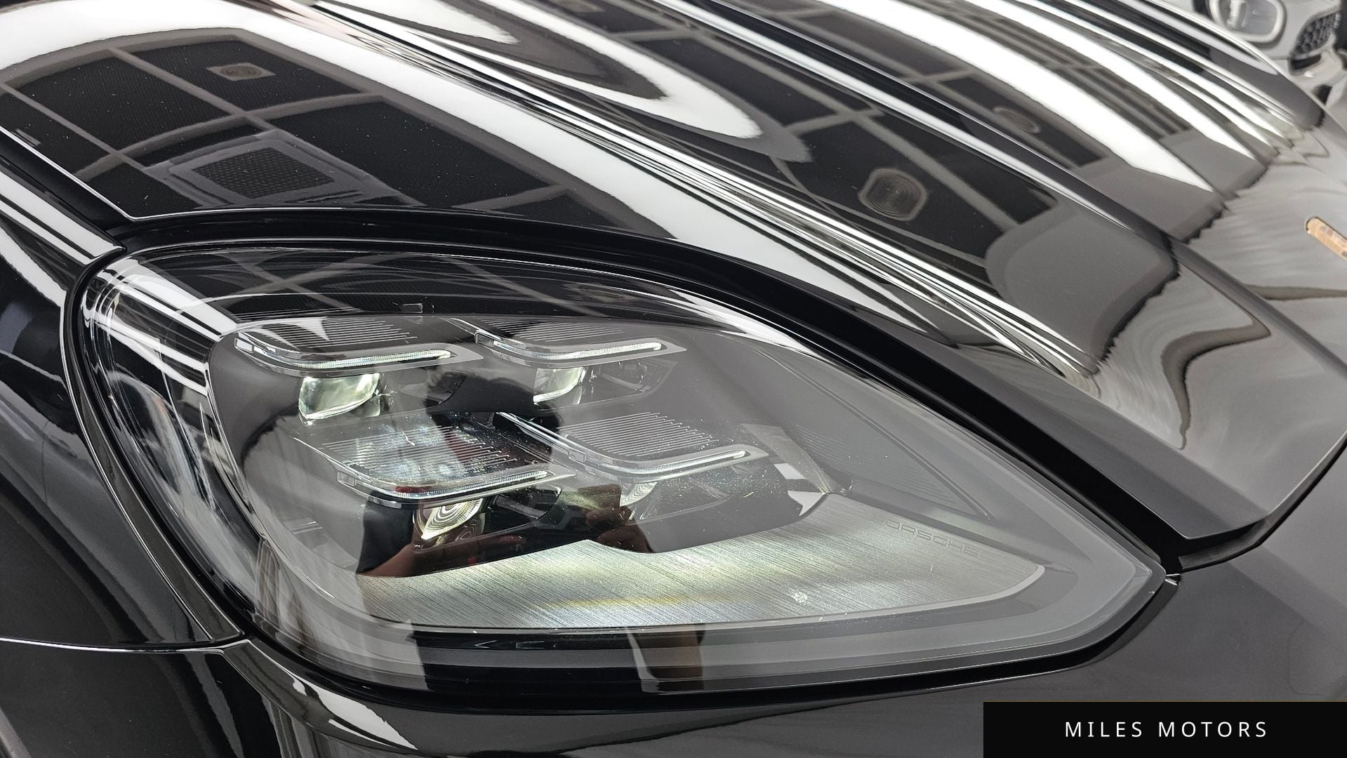 Porsche Cayenne 2025 — миниатюра 8