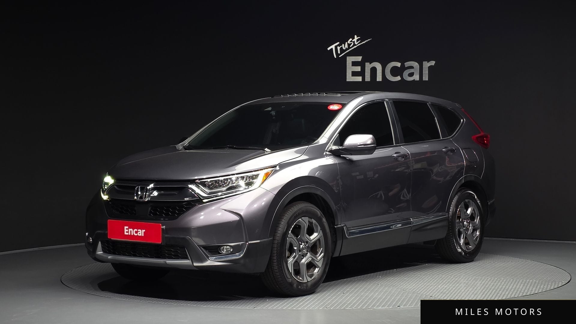 Honda CR-V 2019 — фото 1 из 12