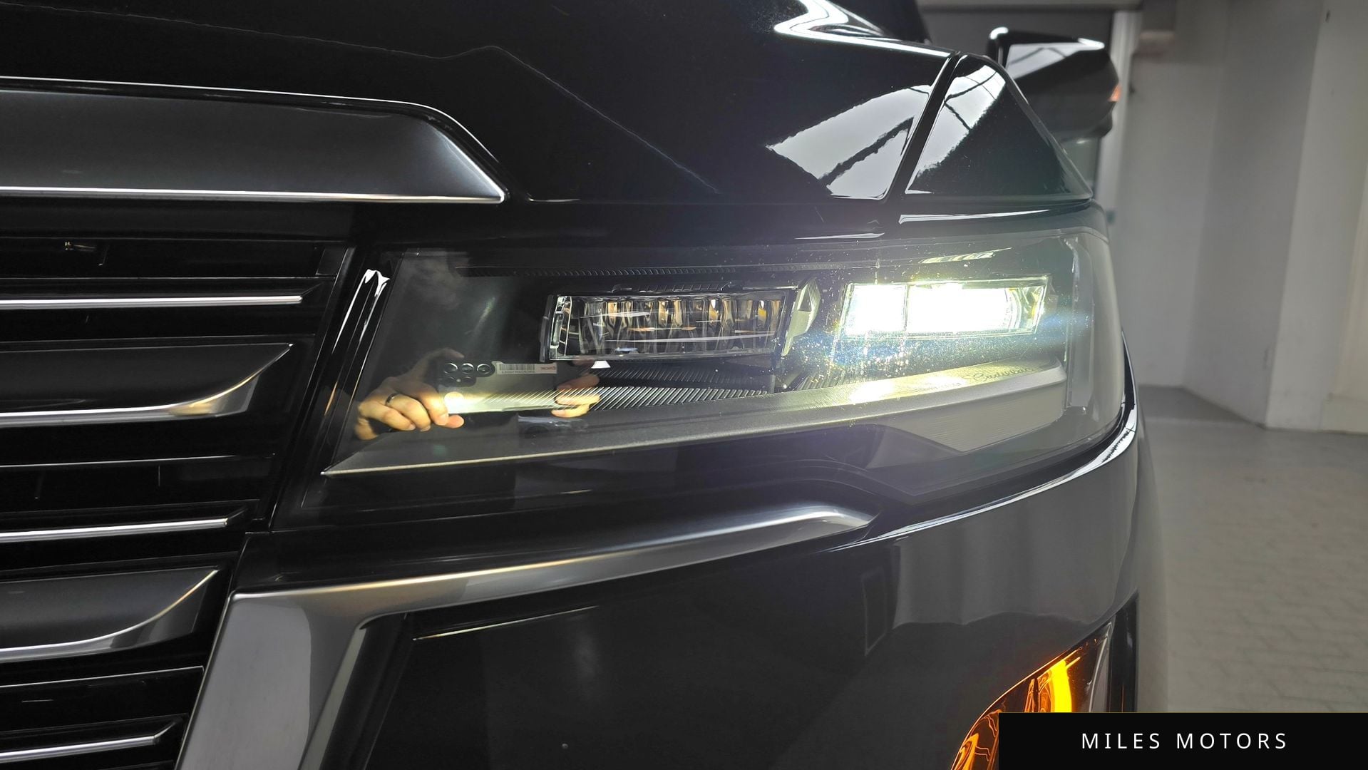 Cadillac Escalade 2023 — миниатюра 8