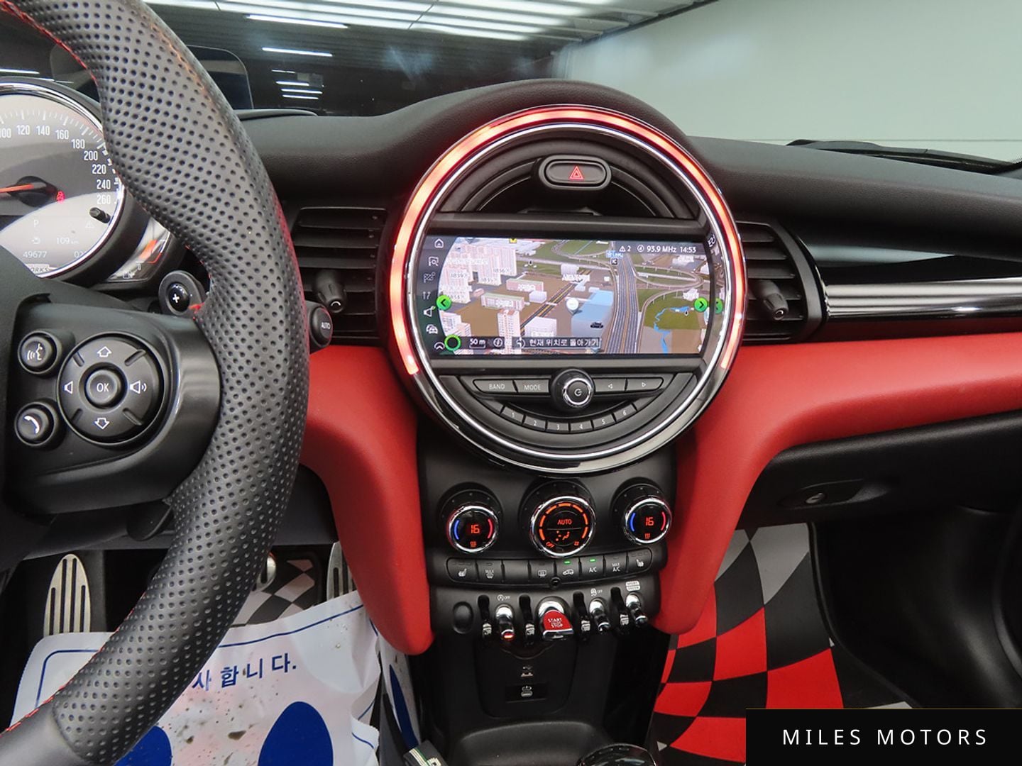 MINI Cooper Convertible 2020 — миниатюра 11