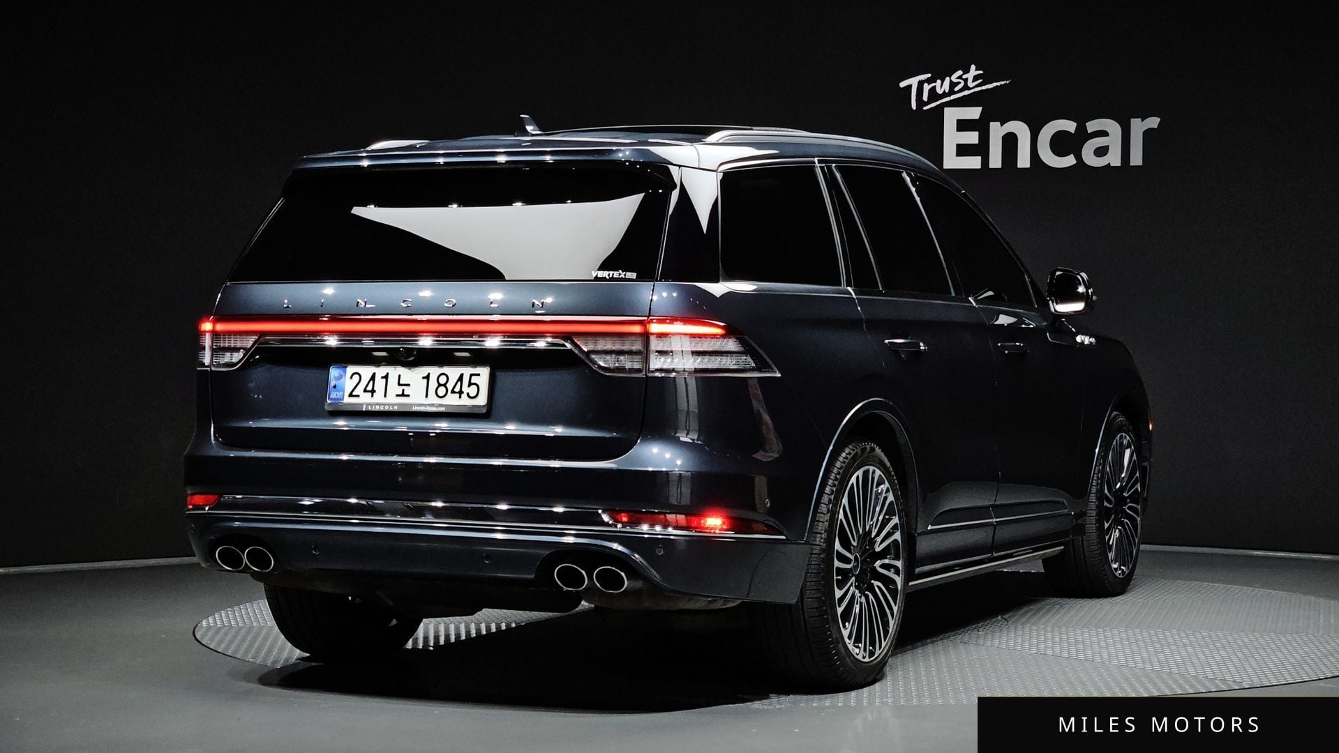 Lincoln Aviator 2020 — миниатюра 2