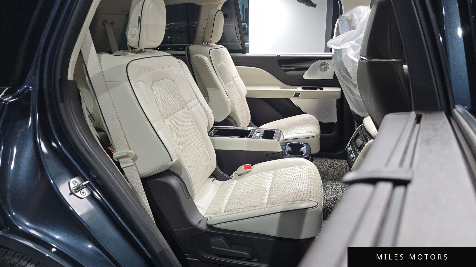 Lincoln Aviator 2020 — миниатюра 11