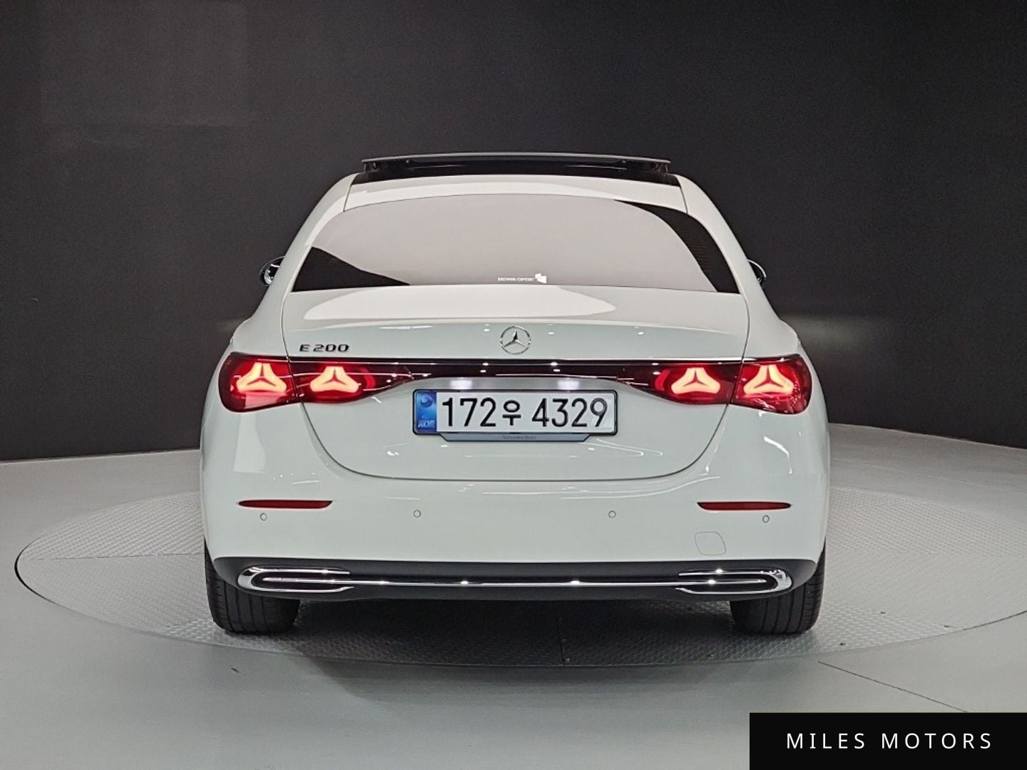 Mercedes-Benz E-Class W214 2025 — миниатюра 4