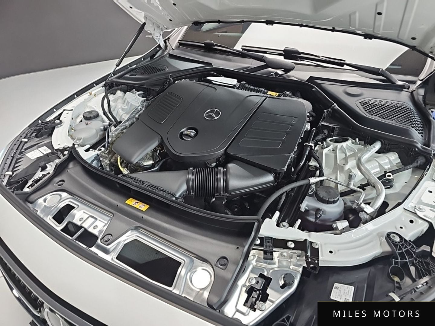 Mercedes-Benz E-Class W214 2025 — миниатюра 6