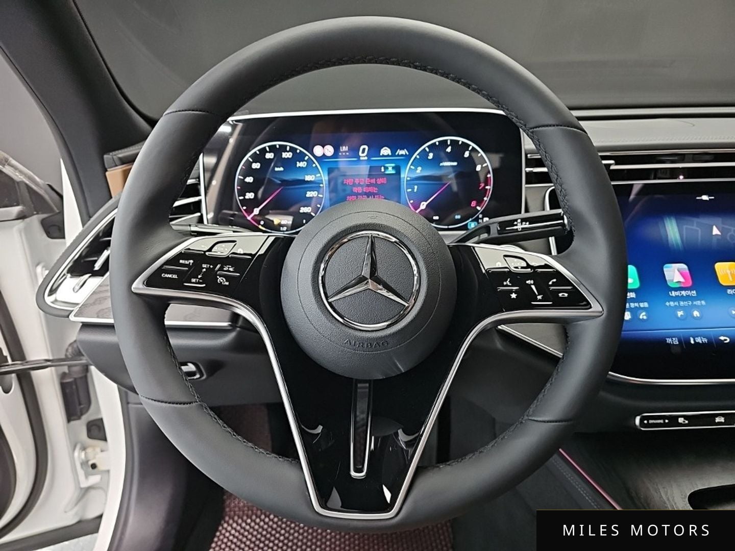 Mercedes-Benz E-Class W214 2025 — миниатюра 12