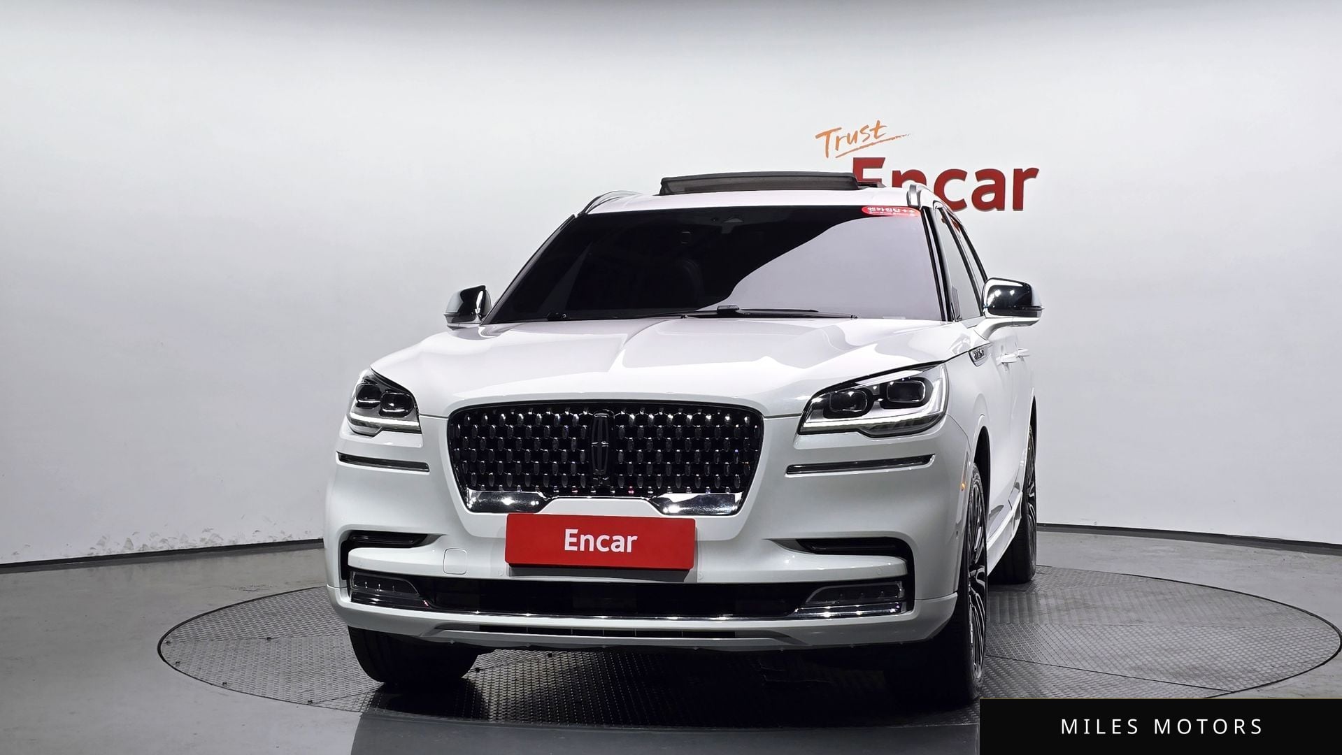 Lincoln Aviator 2021 — миниатюра 2