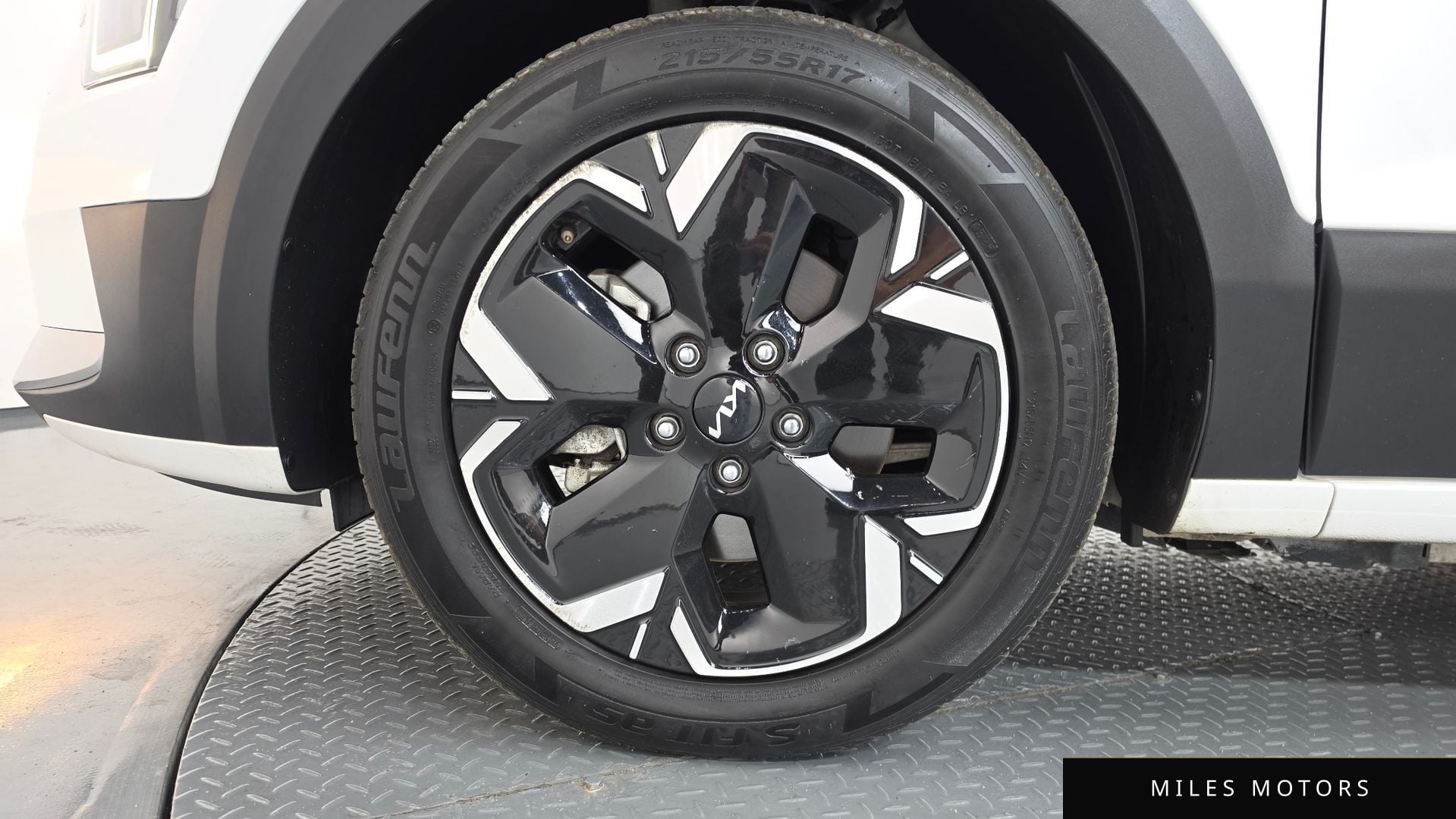 Kia Niro 2023 — миниатюра 5