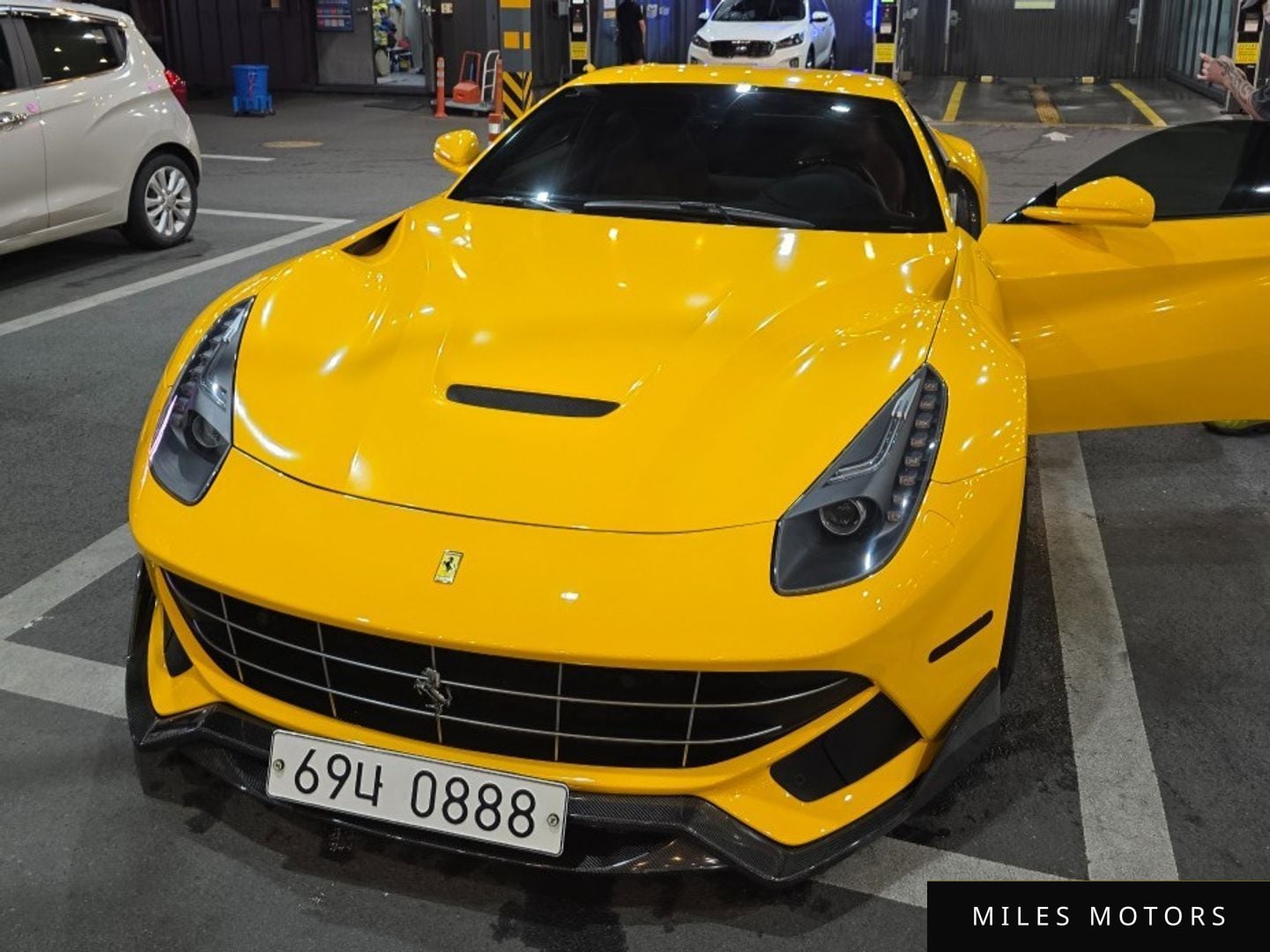 Ferrari F12 Berlinetta 2016 — миниатюра 5