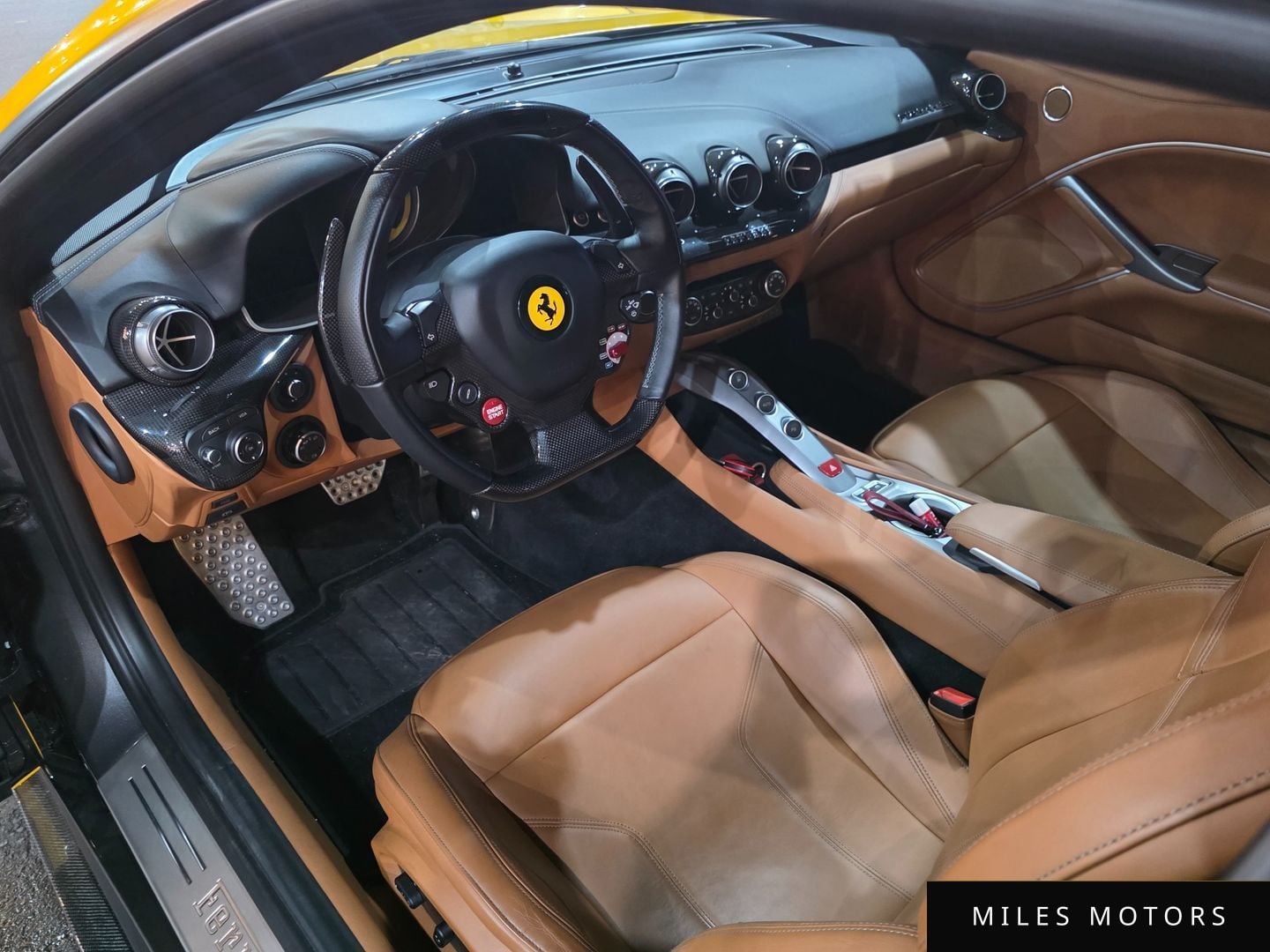 Ferrari F12 Berlinetta 2016 — миниатюра 10