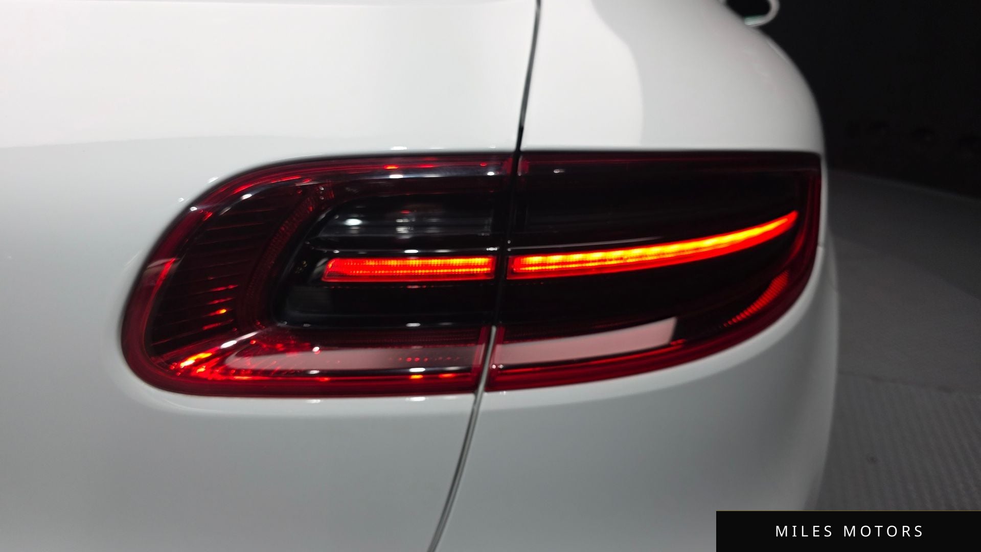 Porsche Macan 2017 — миниатюра 9