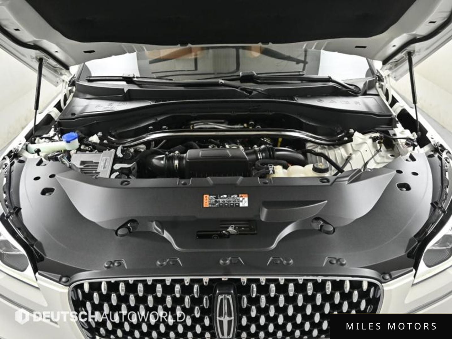 Lincoln Aviator 2023 — миниатюра 6