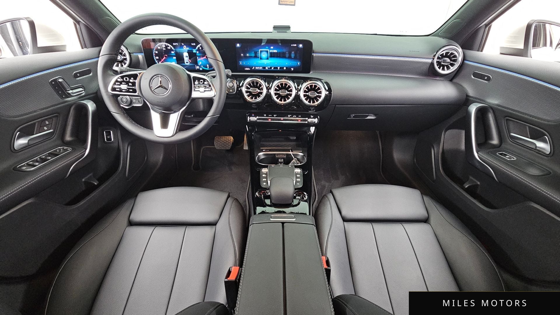 Mercedes-Benz A-Class W177 2021 — миниатюра 10