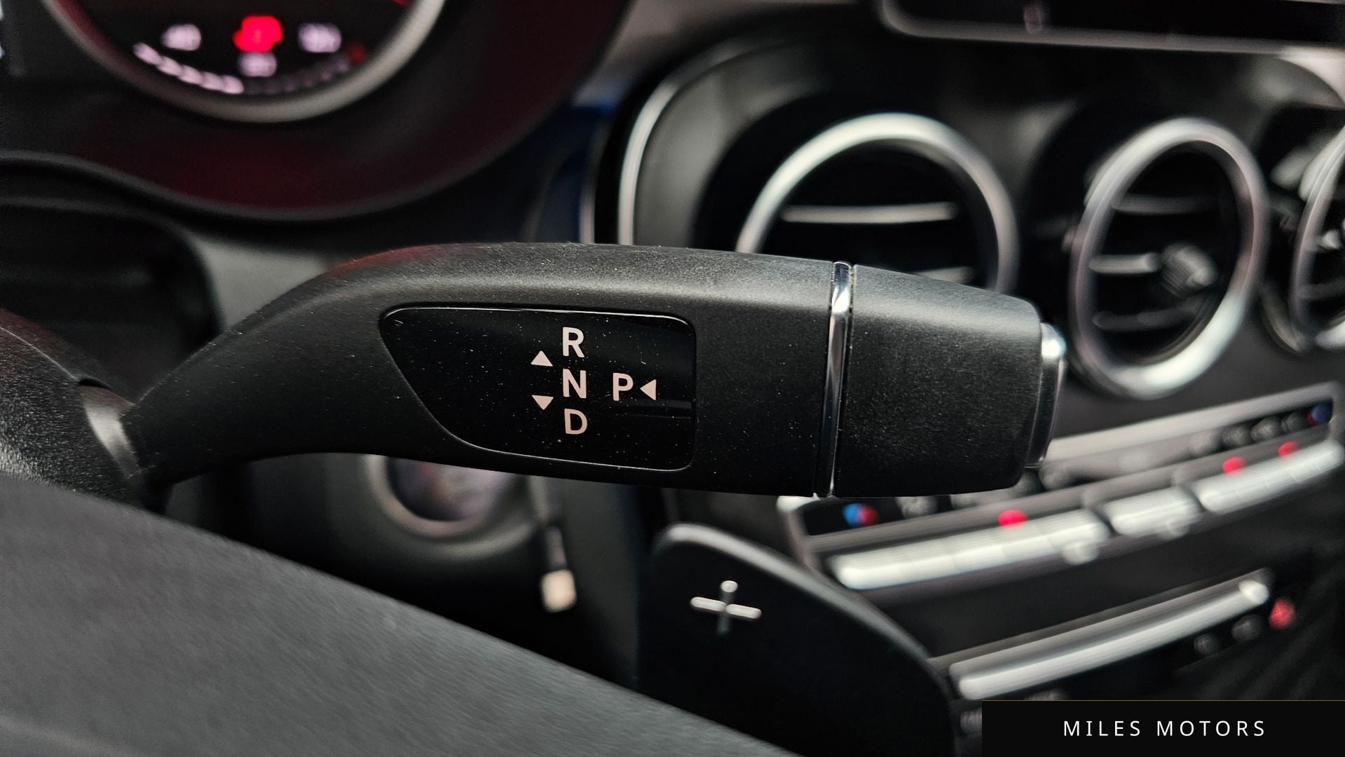 Mercedes-Benz C-Class W205 2018 — миниатюра 11