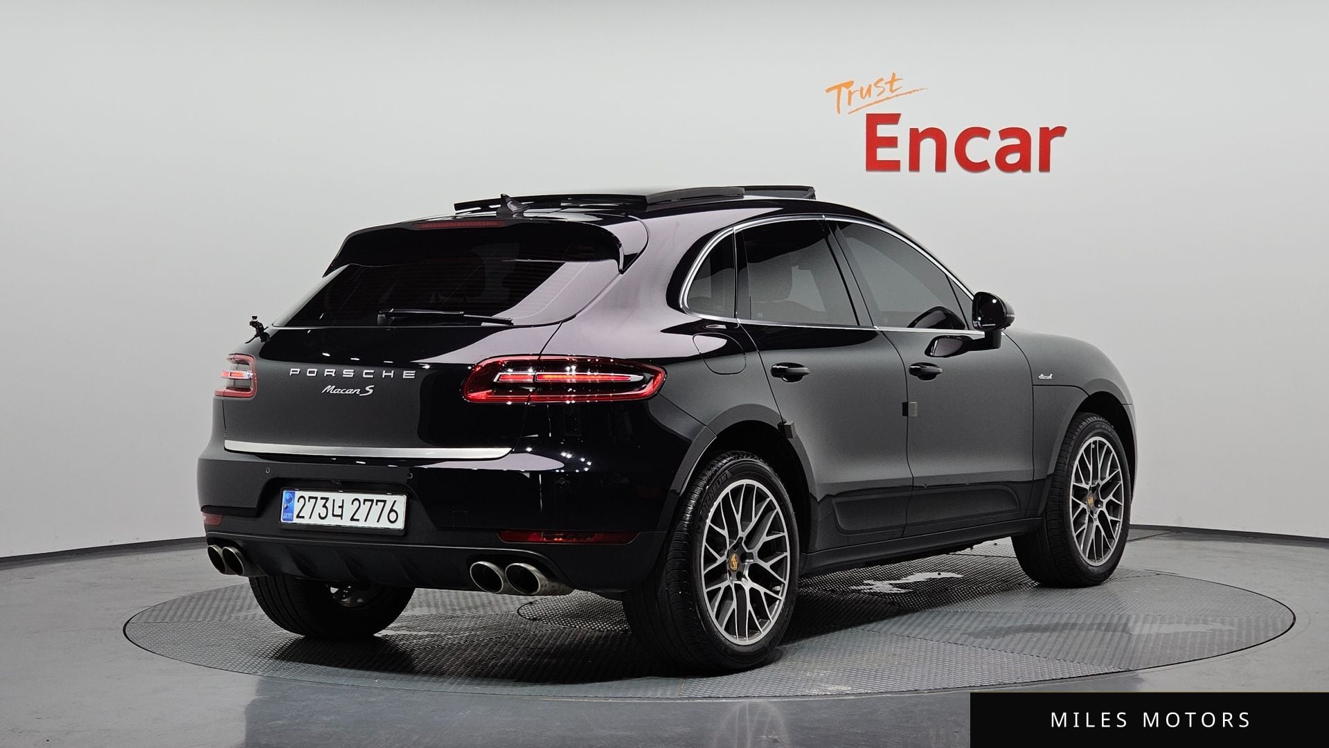 Porsche Macan 2017 — фото 1 из 12