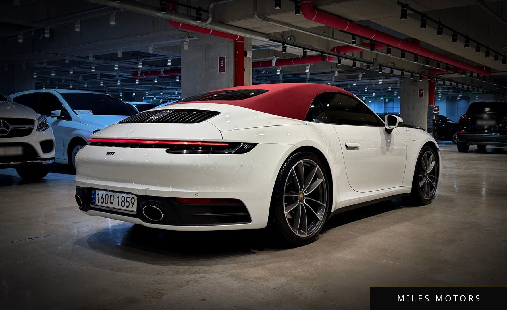 Porsche 911 (992) 2021 — миниатюра 6
