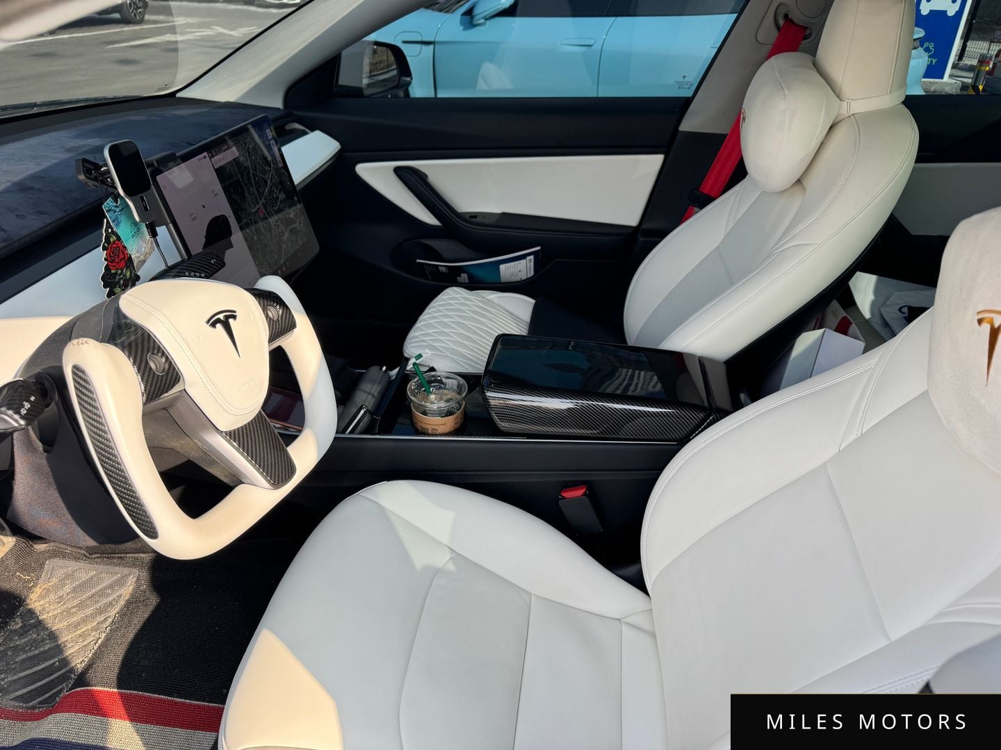Tesla Model 3 2020 — миниатюра 5