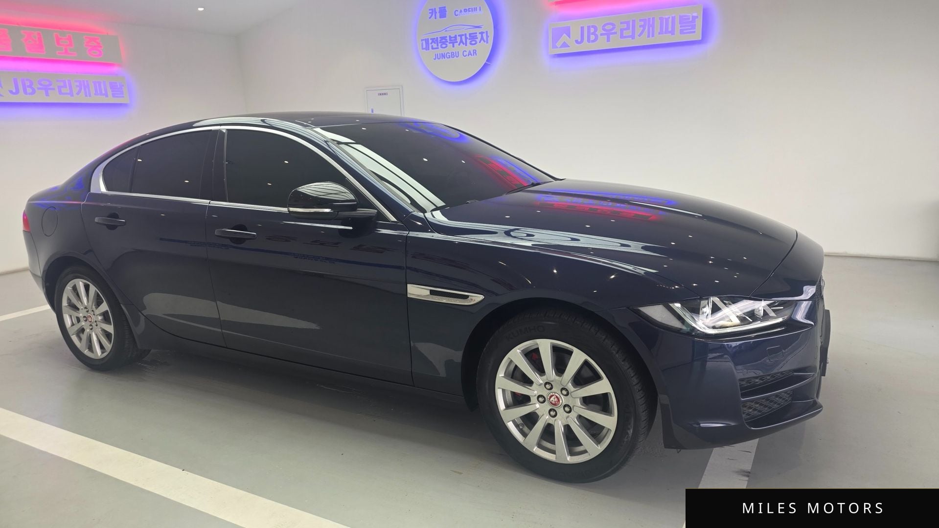 Jaguar XE 2017 — миниатюра 2